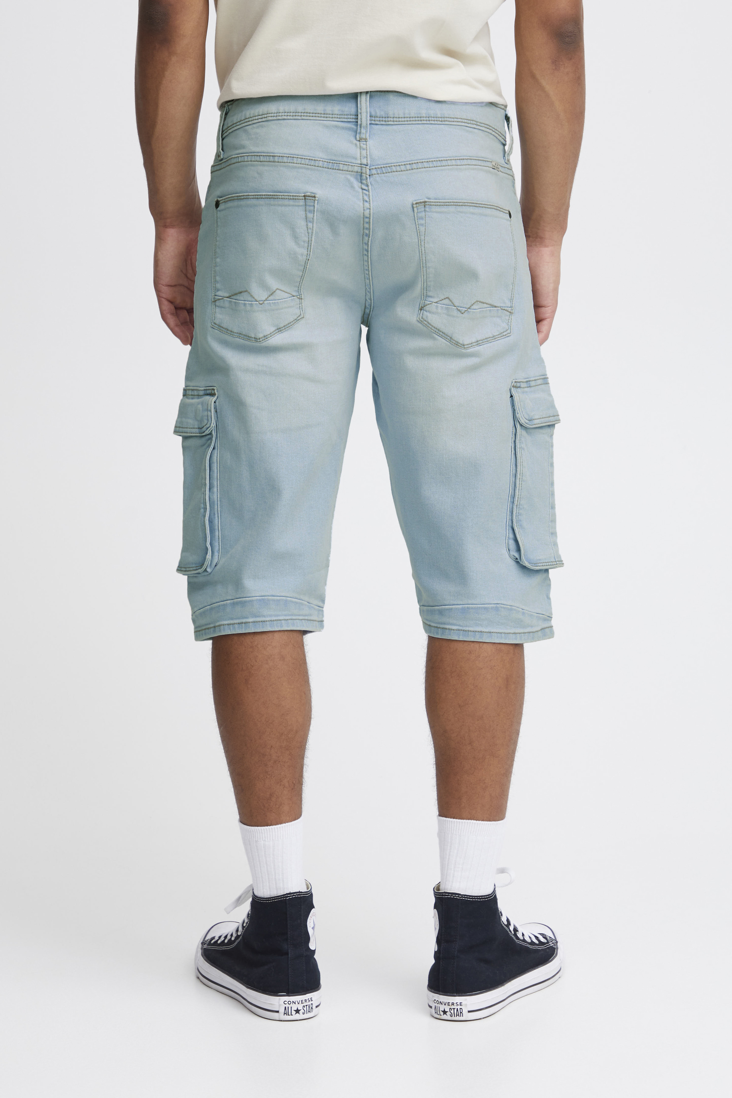 20713329_200290_550-jpg