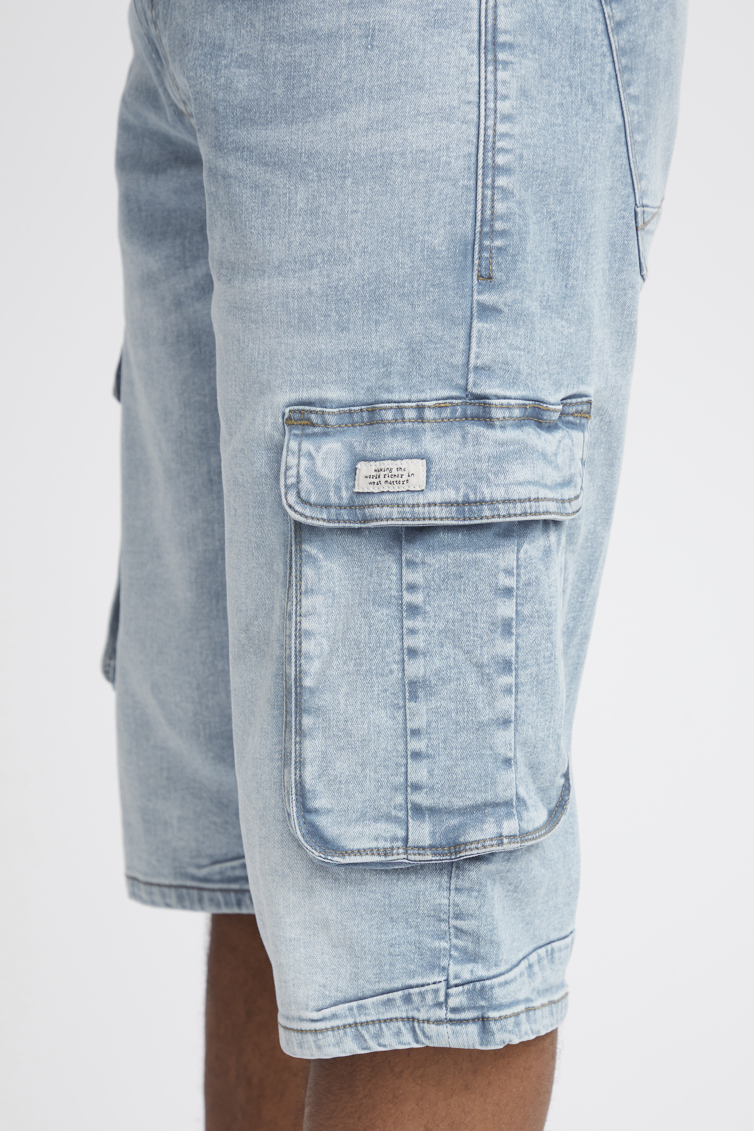 Blend_RERUN_200288_20713329-200288_4-jpg