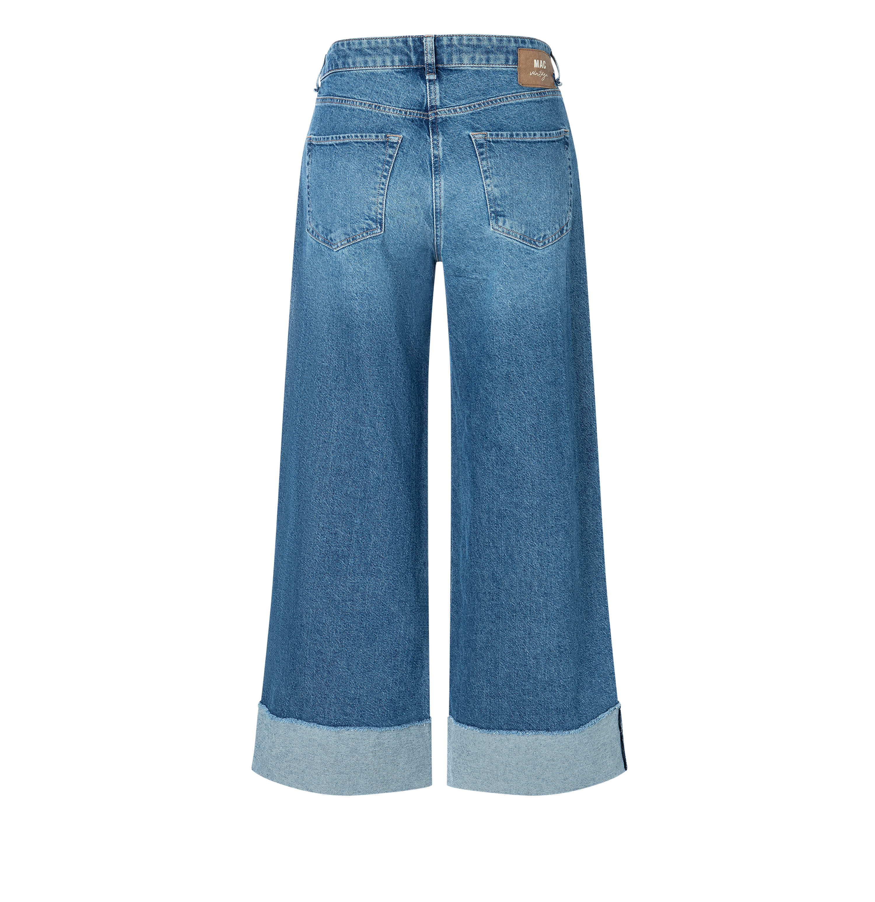 MAC_Early-Autumn-2025_D617_2805-90-0291L-D617_4-jpg