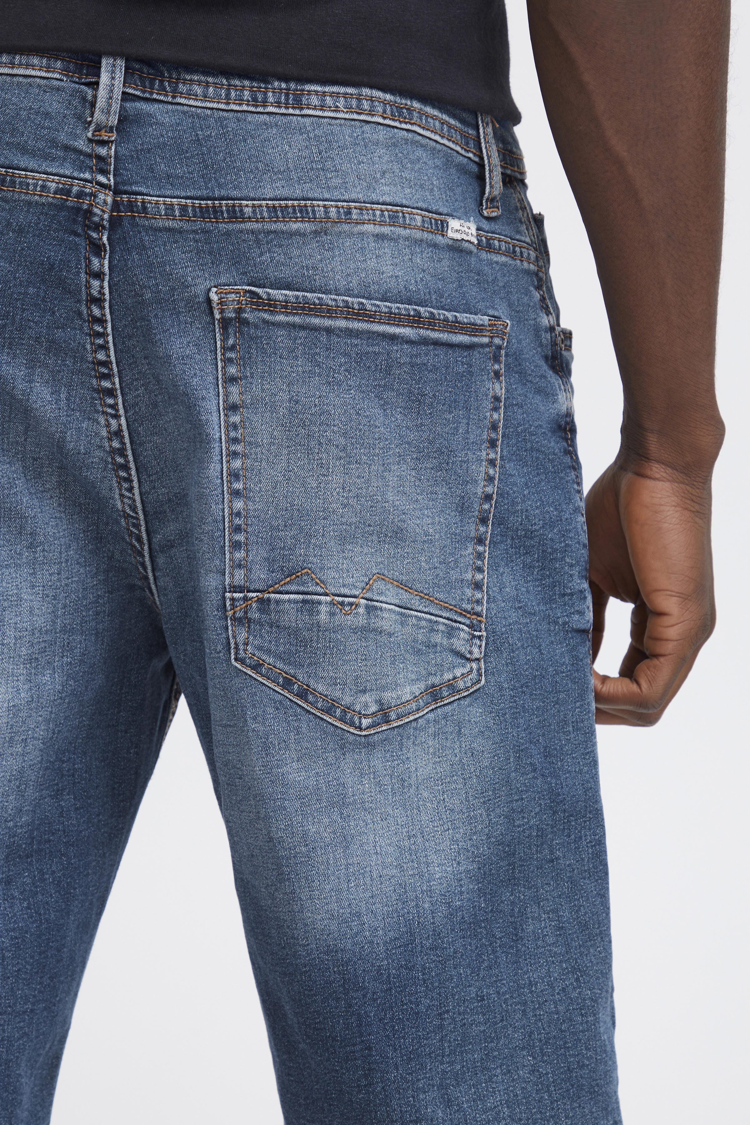 20713328_200291_360-jpg