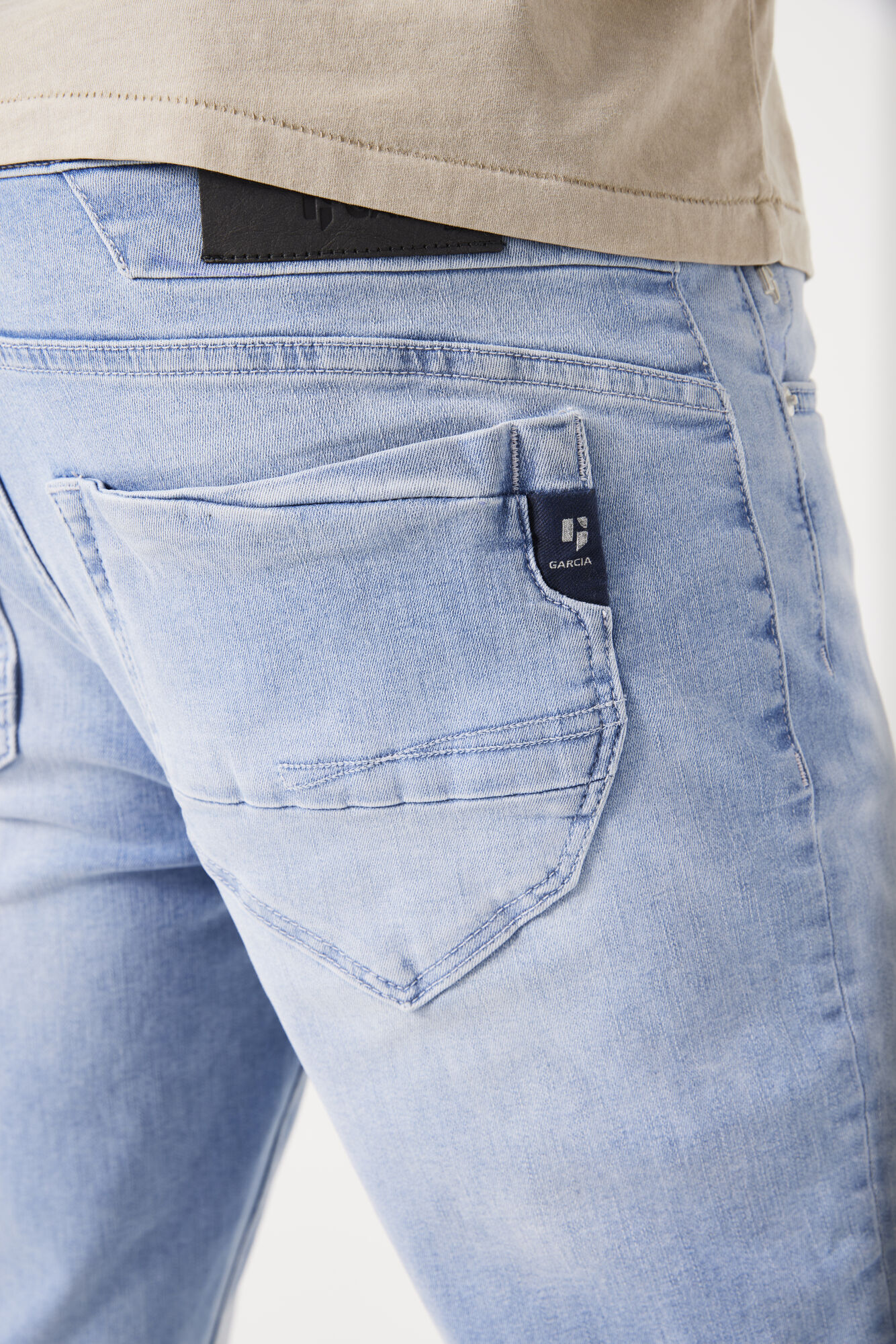 Garcia_NOS_9905_690-9905_2-jpg