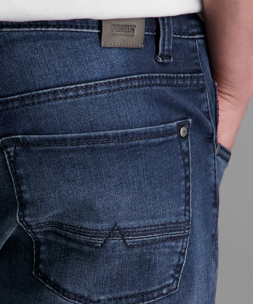 PIONEER_Winter-2025-NOS_6824_P0-16741-6596_6824_5-jpg