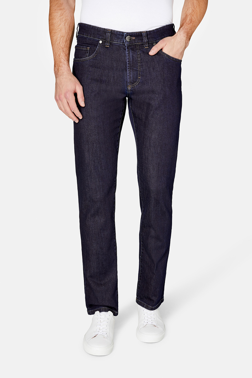 gardeur_GJ-NOS-2320_169_NEVIO-11-470181