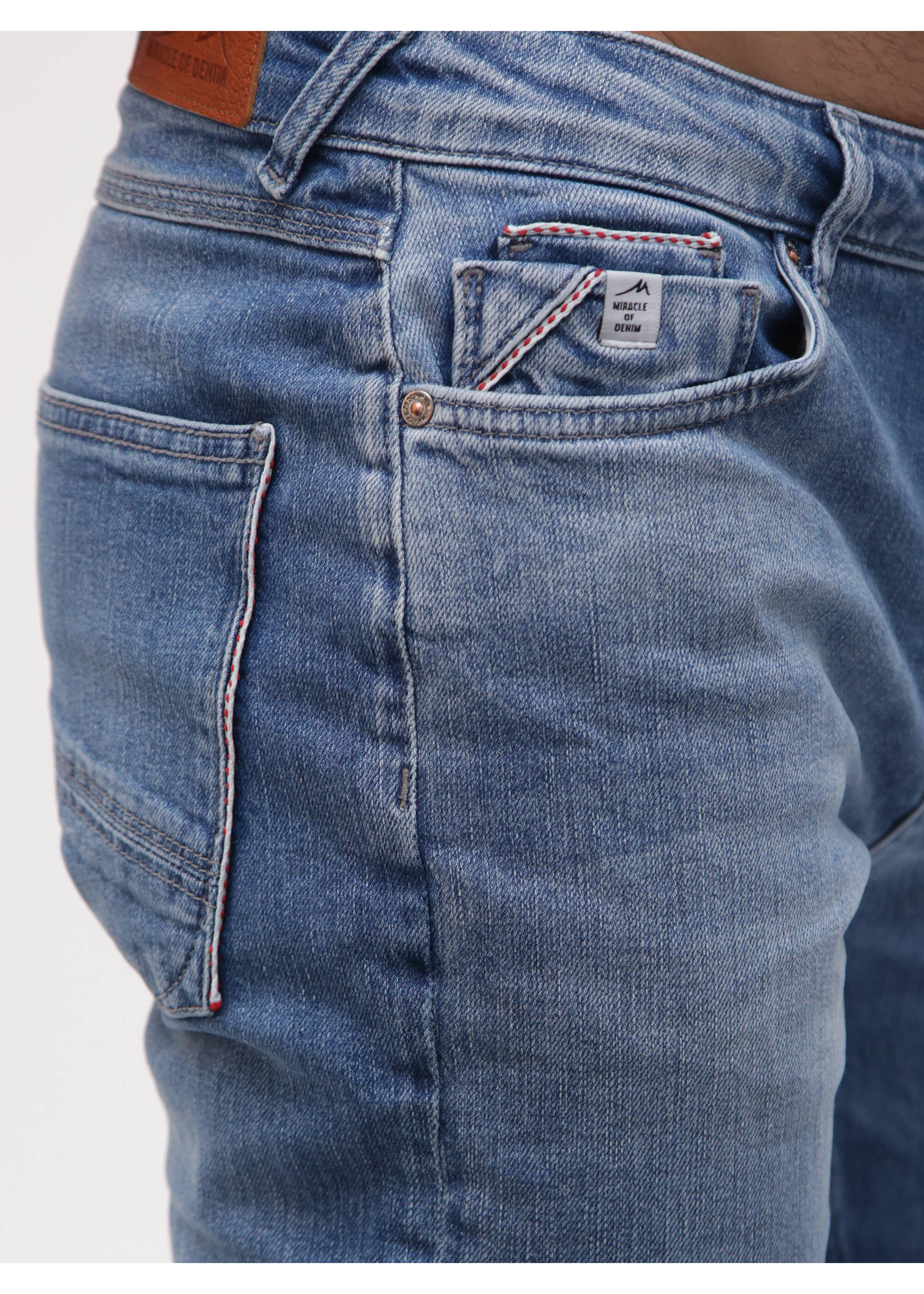 MOD-SP22-1011-3577_60_2000x2800