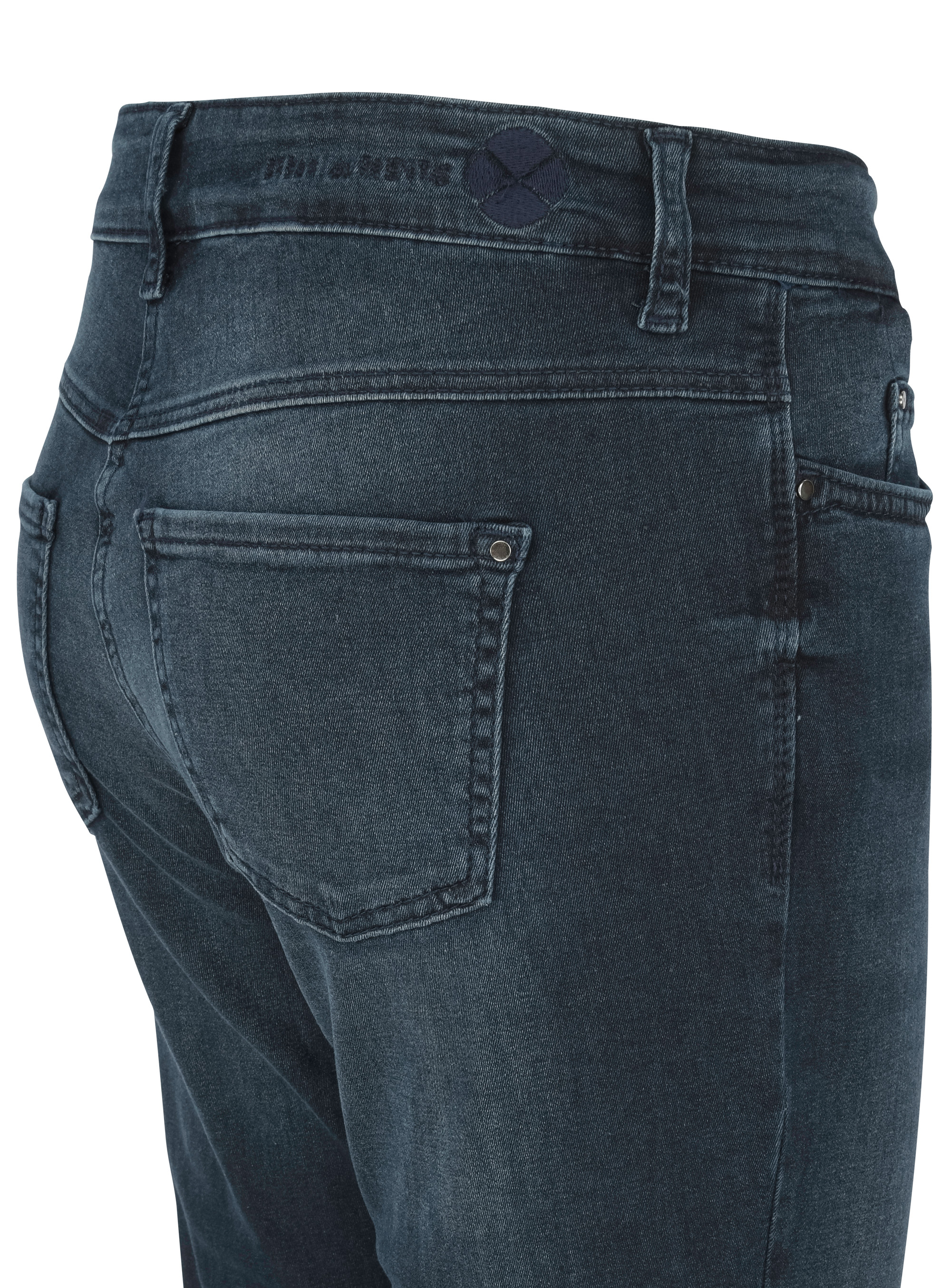 4067374790858_003-jpg