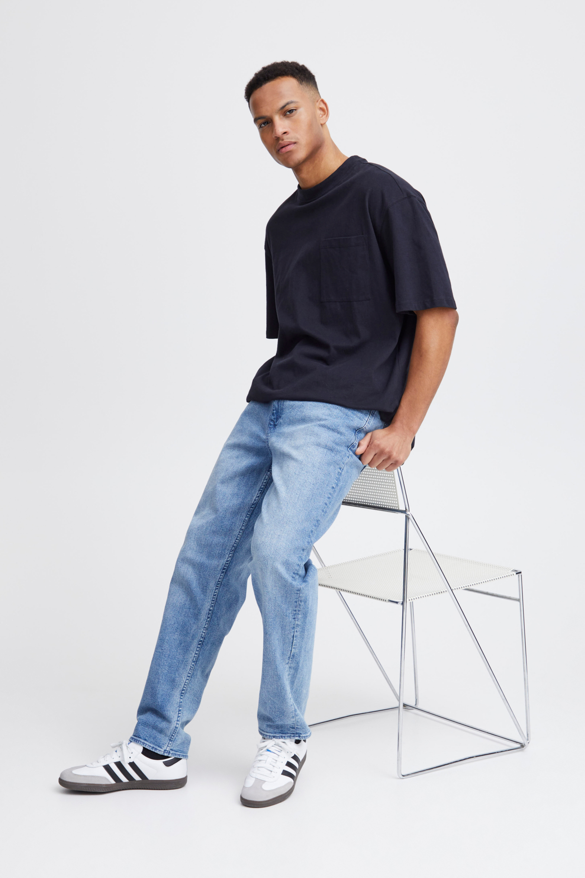 20717302_200290_370-jpg