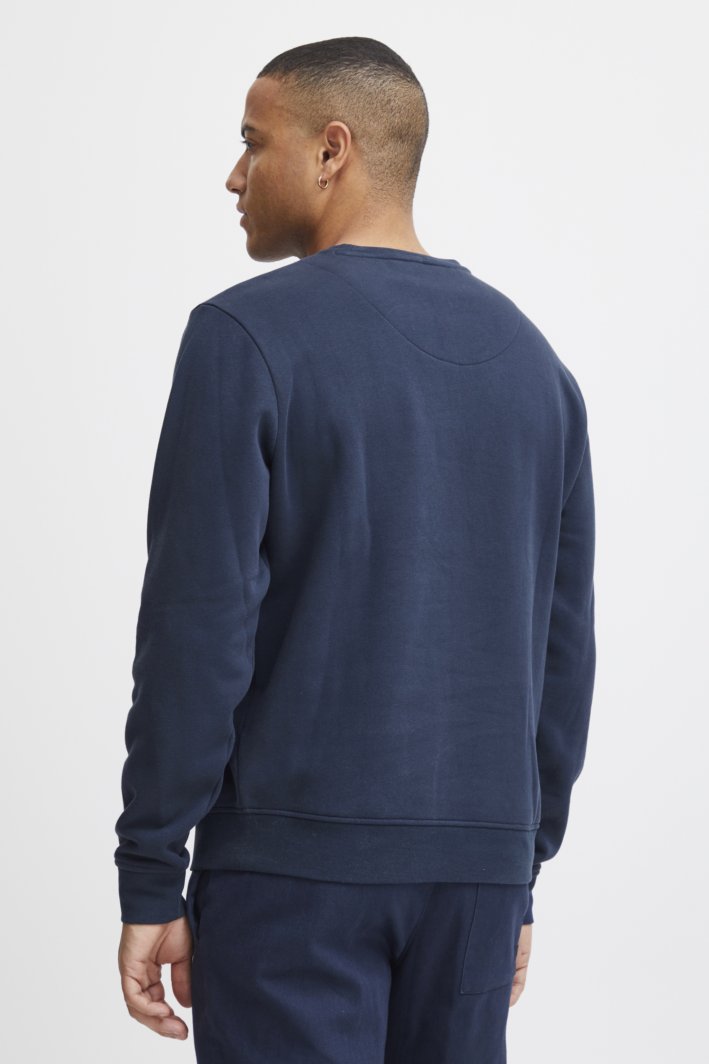 20716638_194024_550-jpg