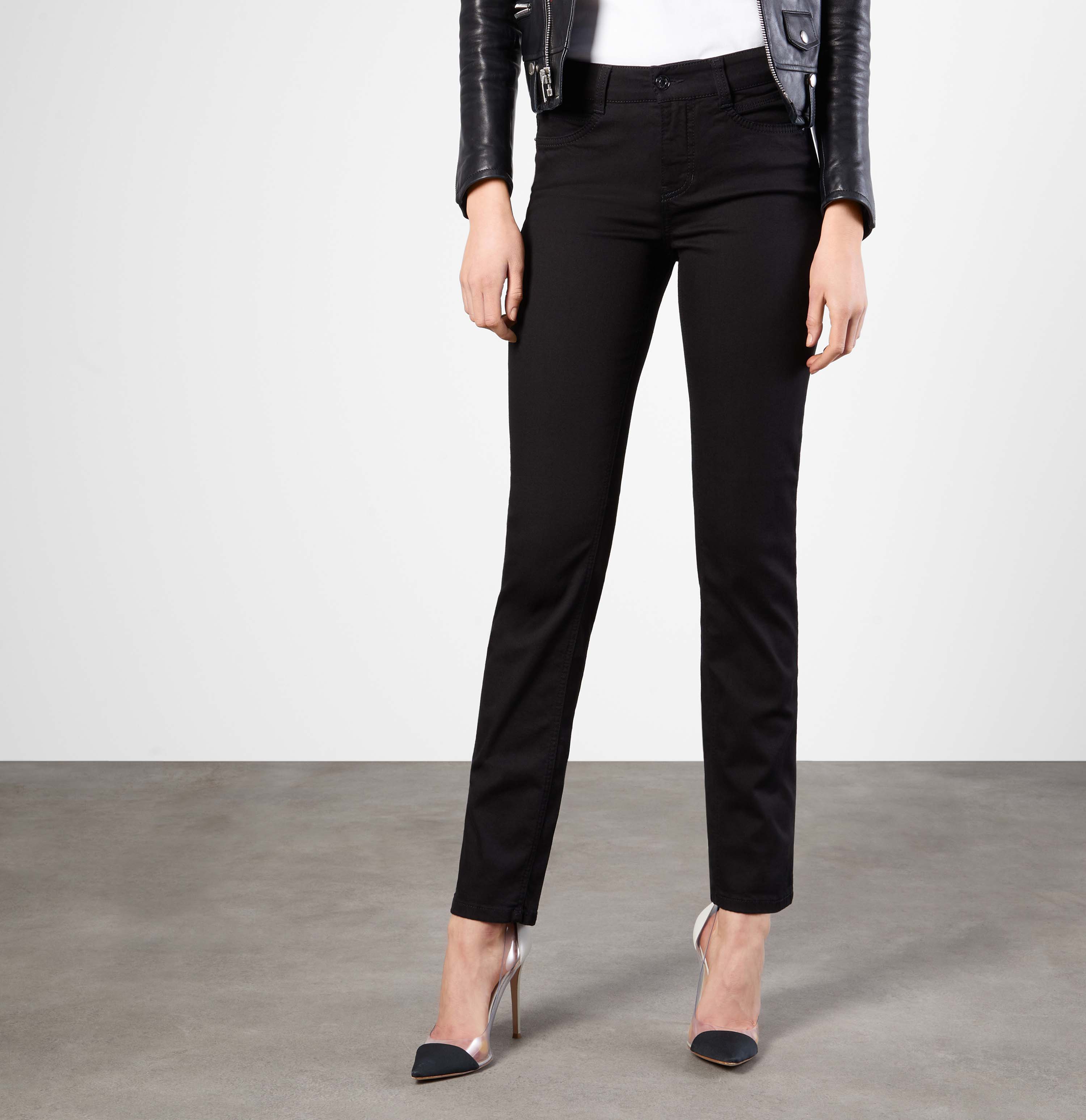 mac-angela-black-black-5240-87-0380l-d999-ma5240-87-0380l-d999zvLCW3TDKJe3h