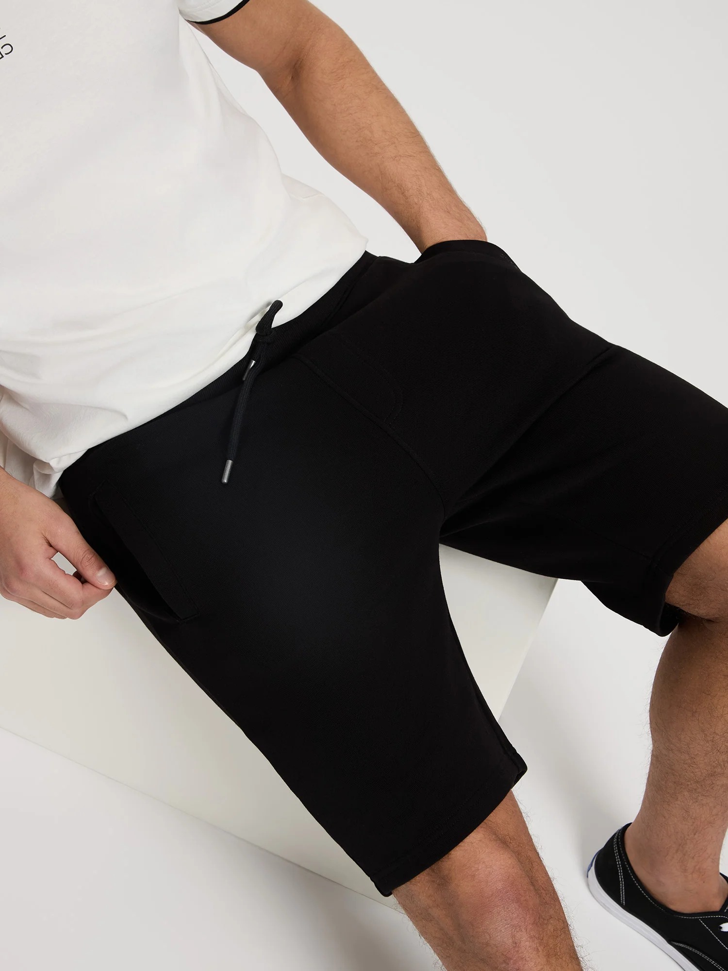 49073_020_cross_jeans_null_4-jpg