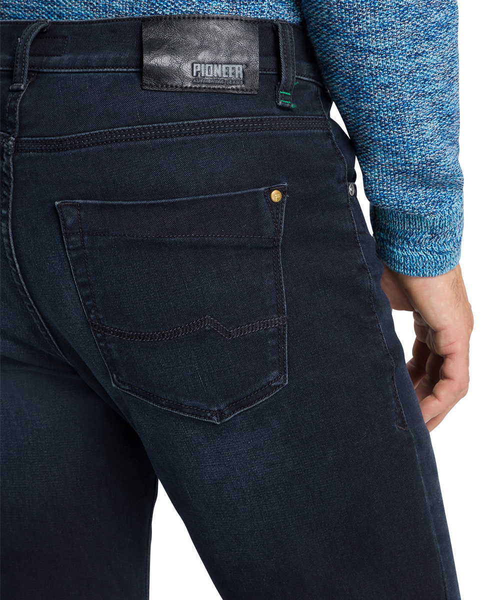 PIONEER_HerbstWinter-2021_6804_P01616100006502-6804_6