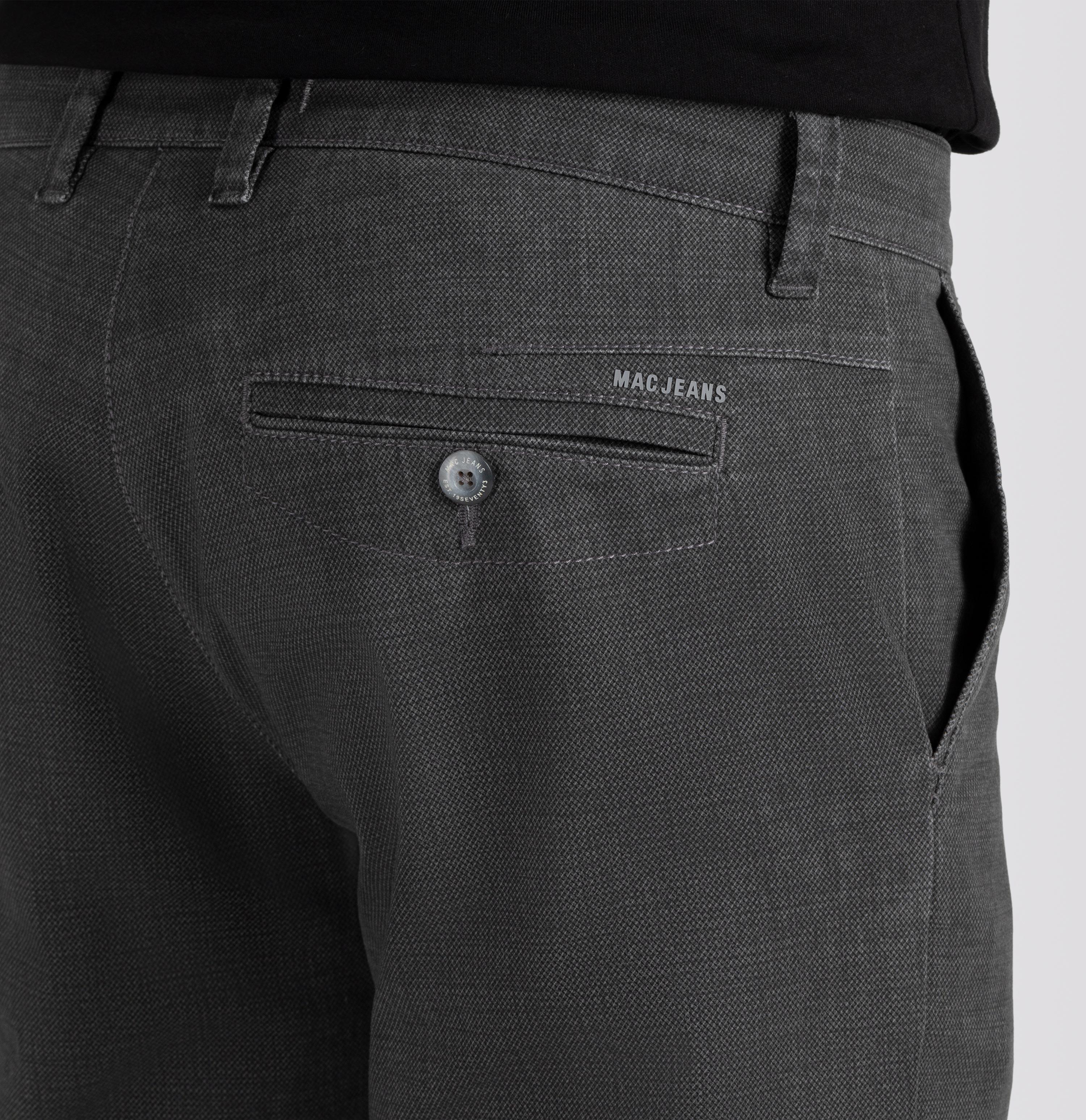 kol_30_6365-00-0689l_074b_09