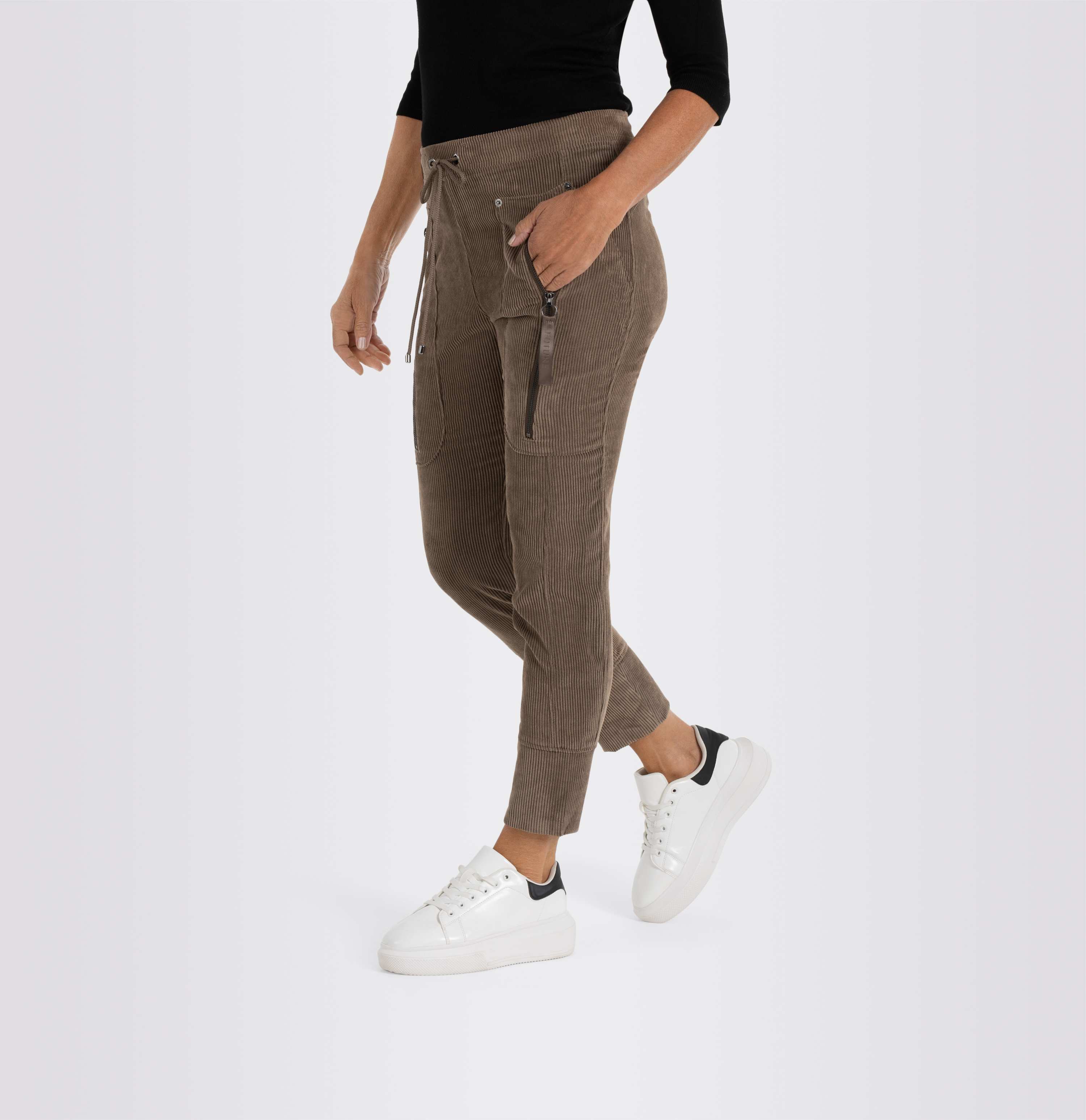 MAC_Autumn-2022_657_2750-00-0410-657_5