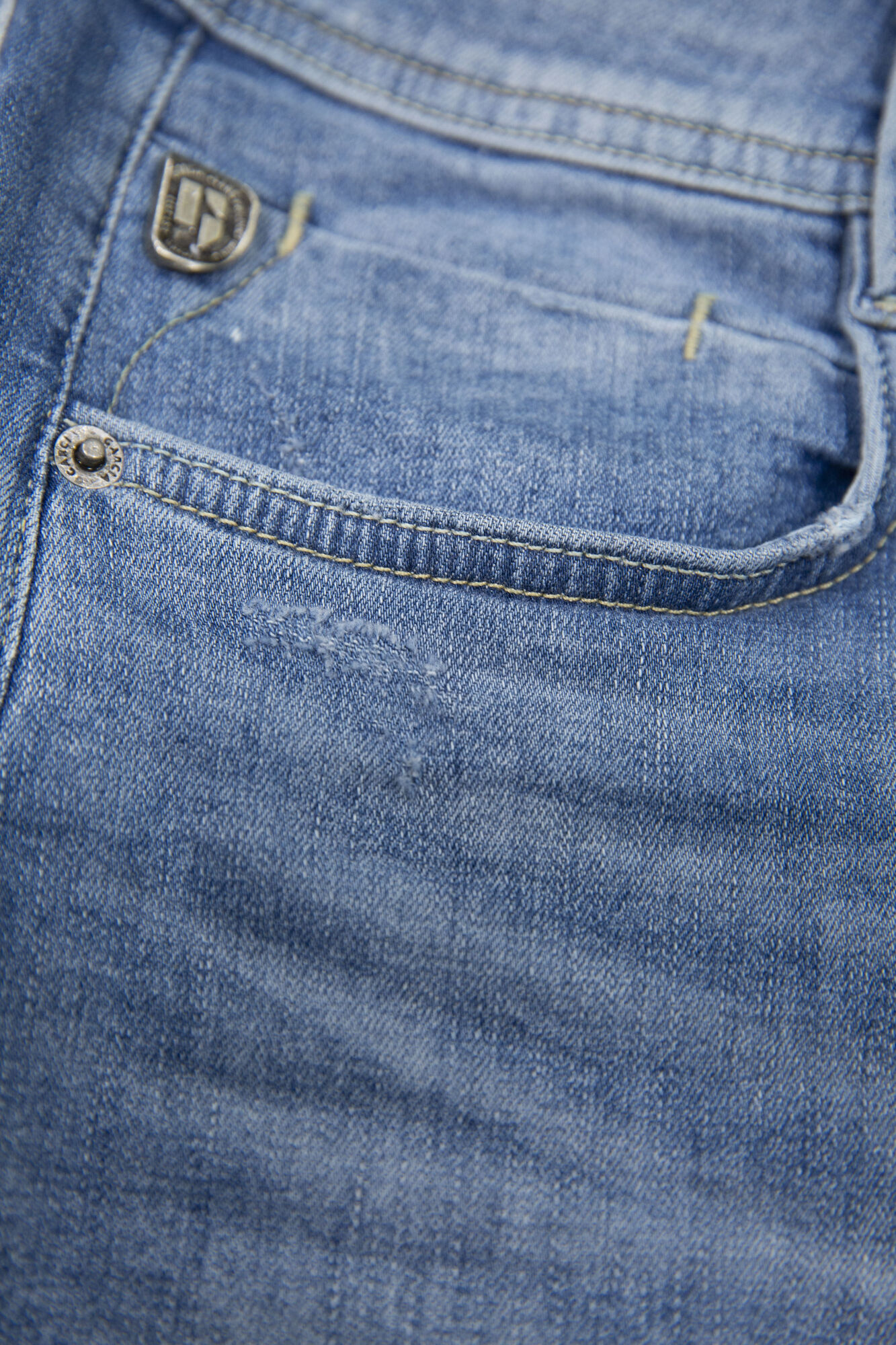 Garcia_NOS_3237_690-3237_2