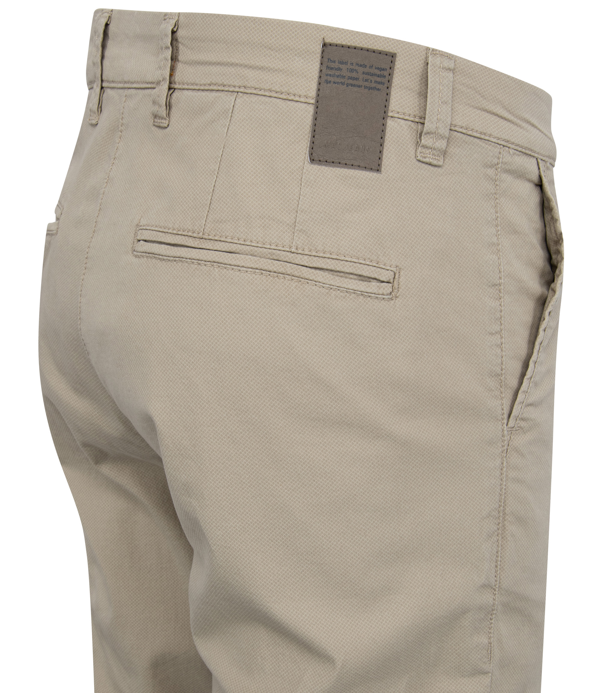 4067374830752-003-jpg