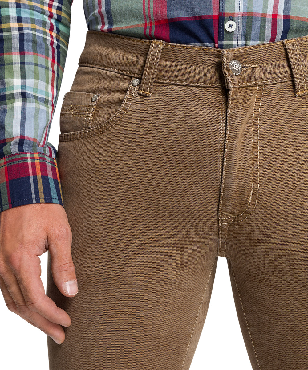 PIONEER_HerbstWinter-2021_8113_P01674100005510-8113_5