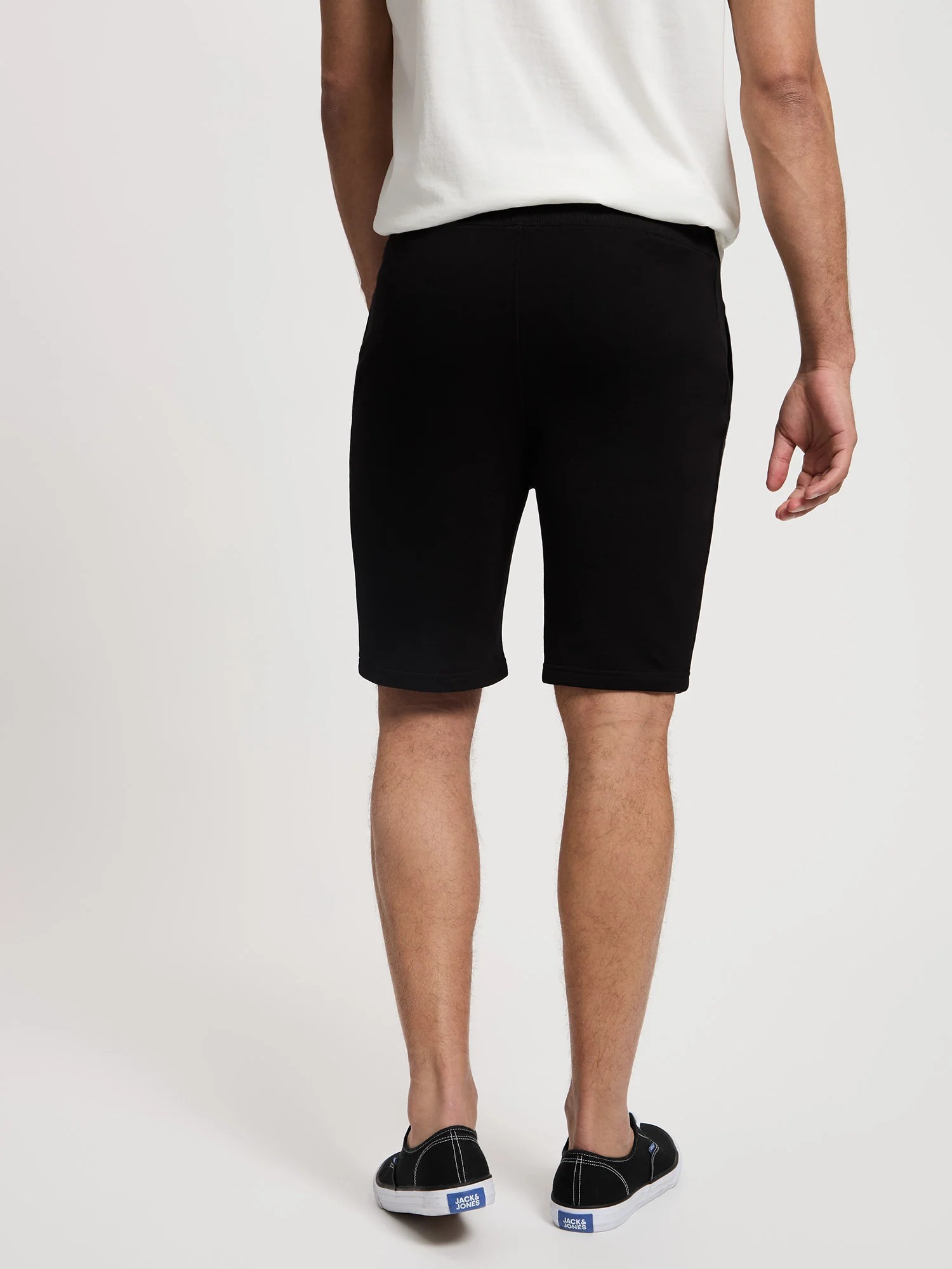 49073_020_cross_jeans_null_2-jpg