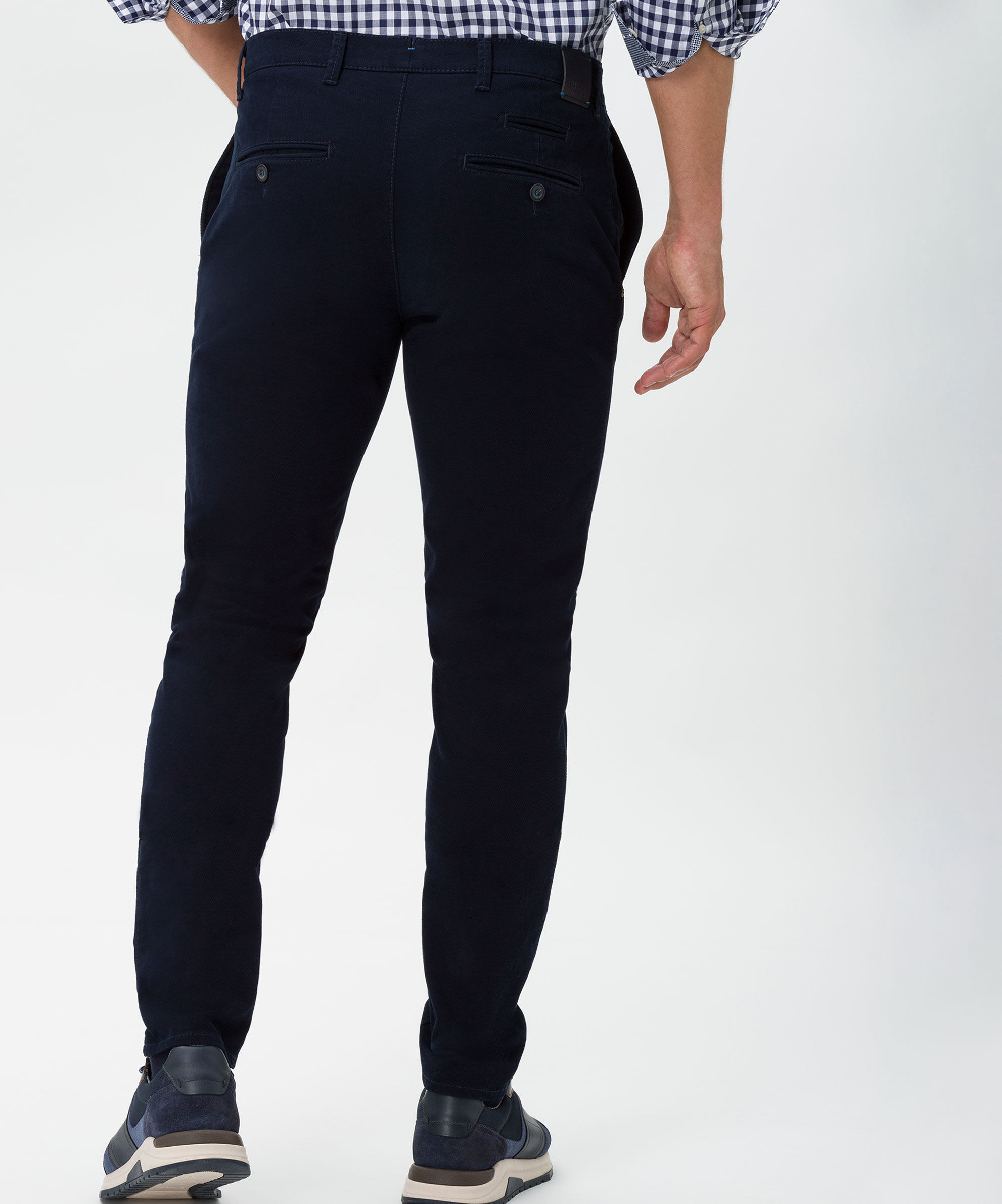 BRAX_221_23_851204_7882020_5