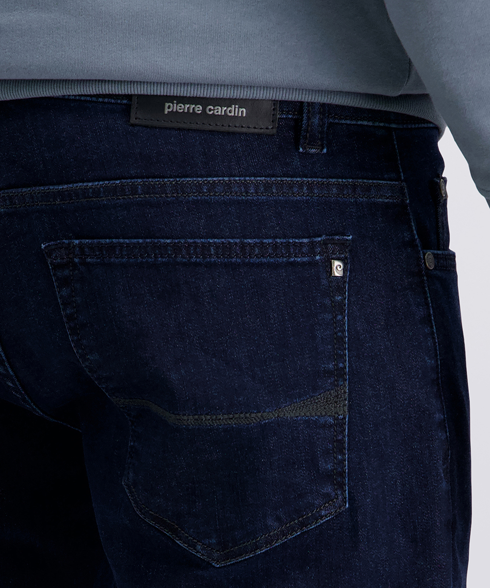 PIERRE-CARDI_HerbstWinter-2025_6811_C7-300308054_6811_4-jpg