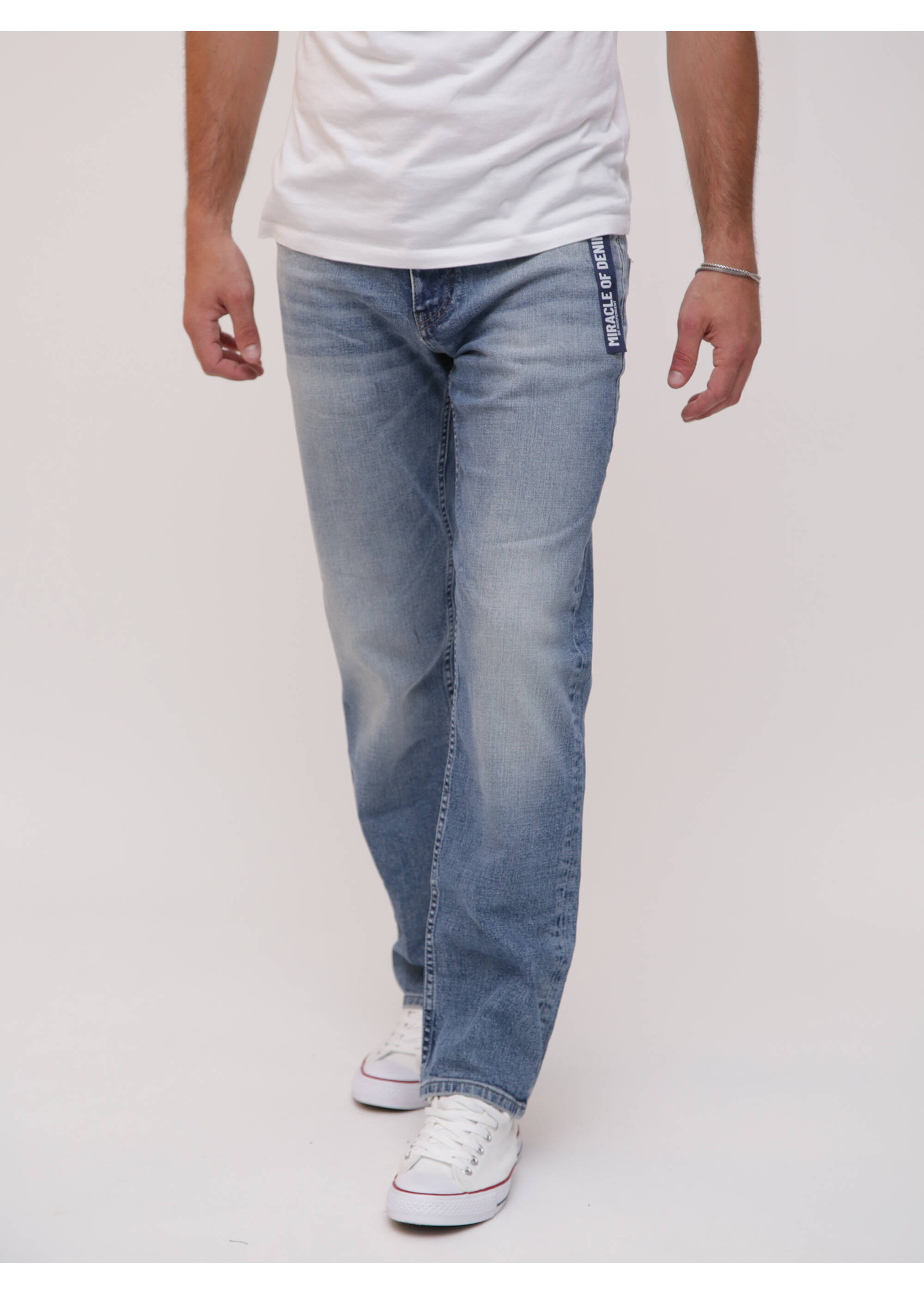 MOD-SP22-1006-3583_00_2000x2800