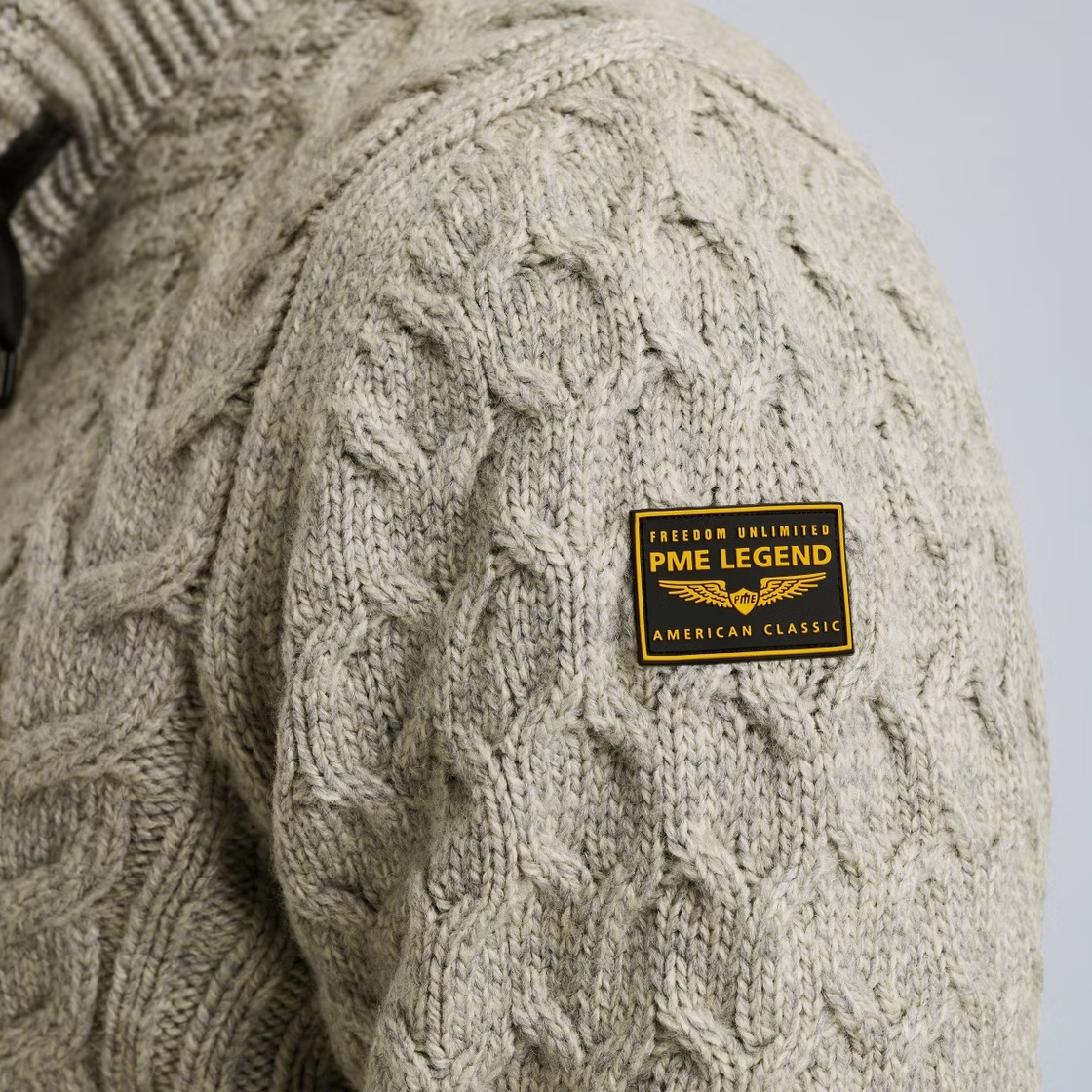 VuZC5jb20vbWVkaWEvMTc1NDU1NzMwNi9jYXRhbG9nL3Byb2R1Y3QvdXBsb2FkL1BLQzI1MTAzMjAtOTIxX21vZGVsXzUua-jpeg