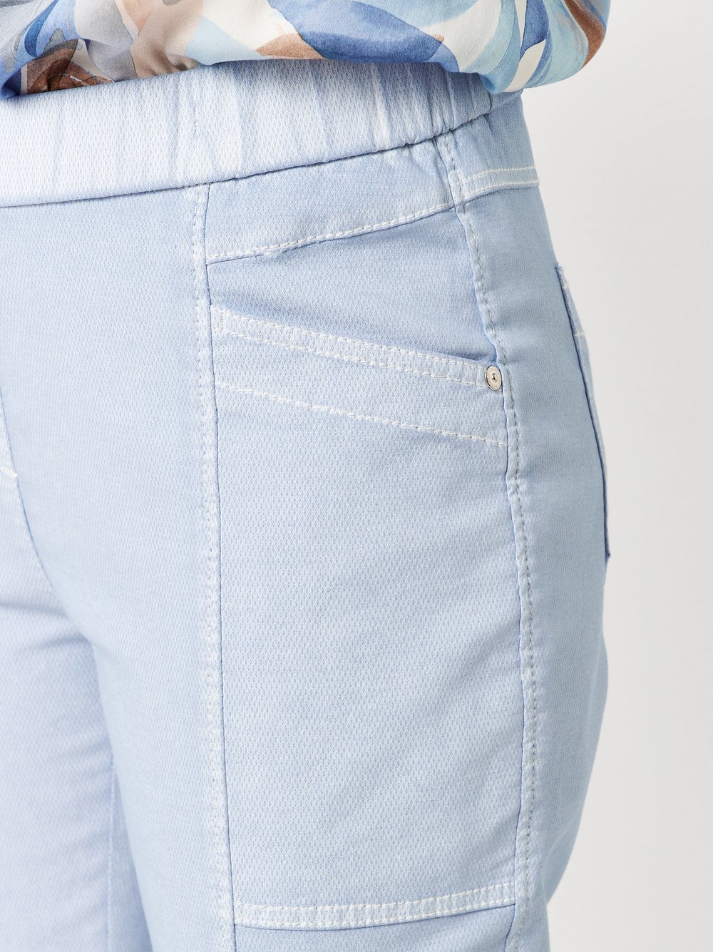 TONI_FS25-NOS_051_27-361805-21_4-jpg