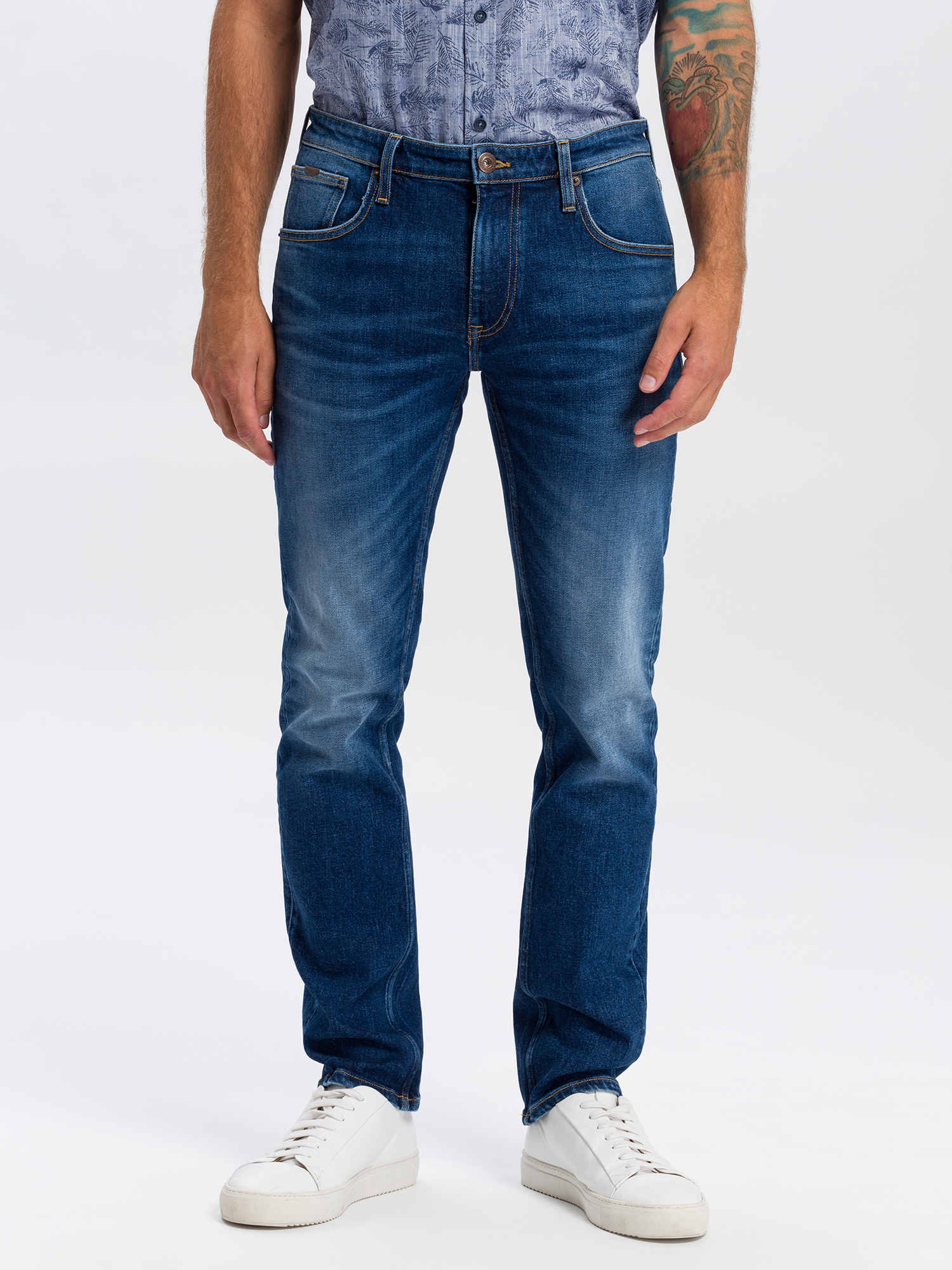E_198_024_cross_jeans_null_1