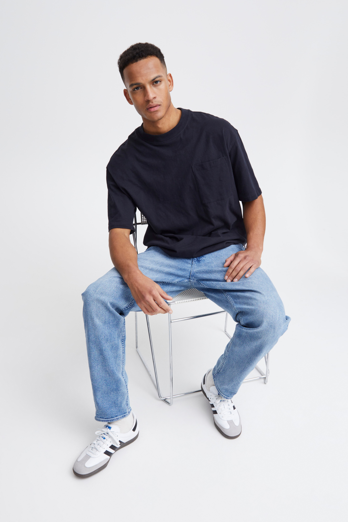 20717302_200290_390-jpg