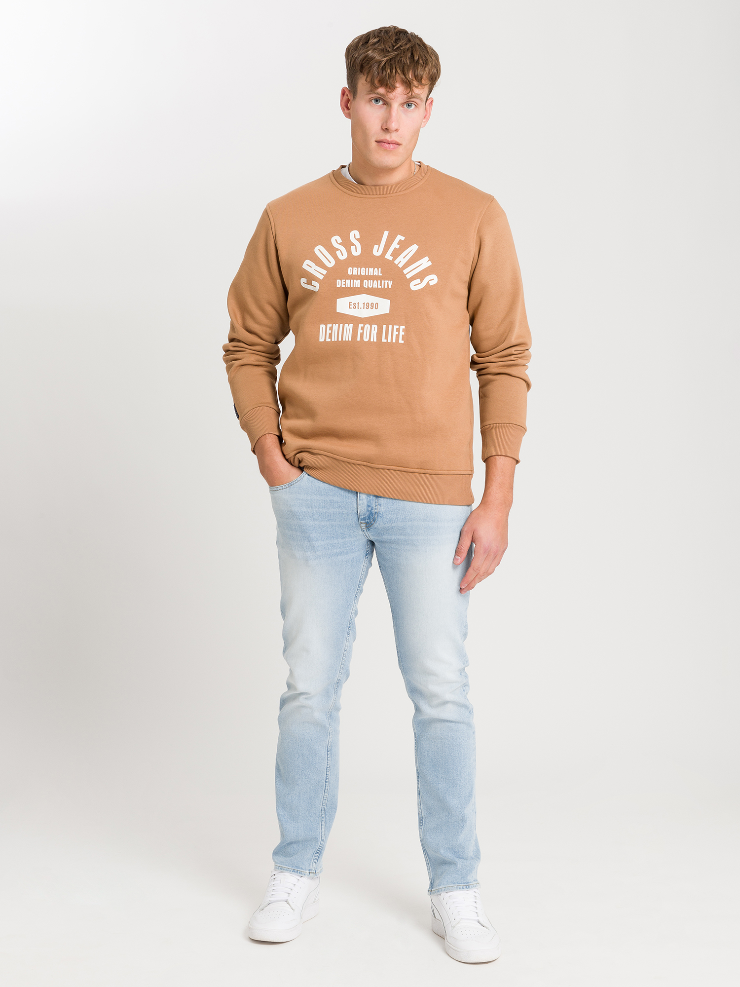 E_198_063_cross_jeans_null_3