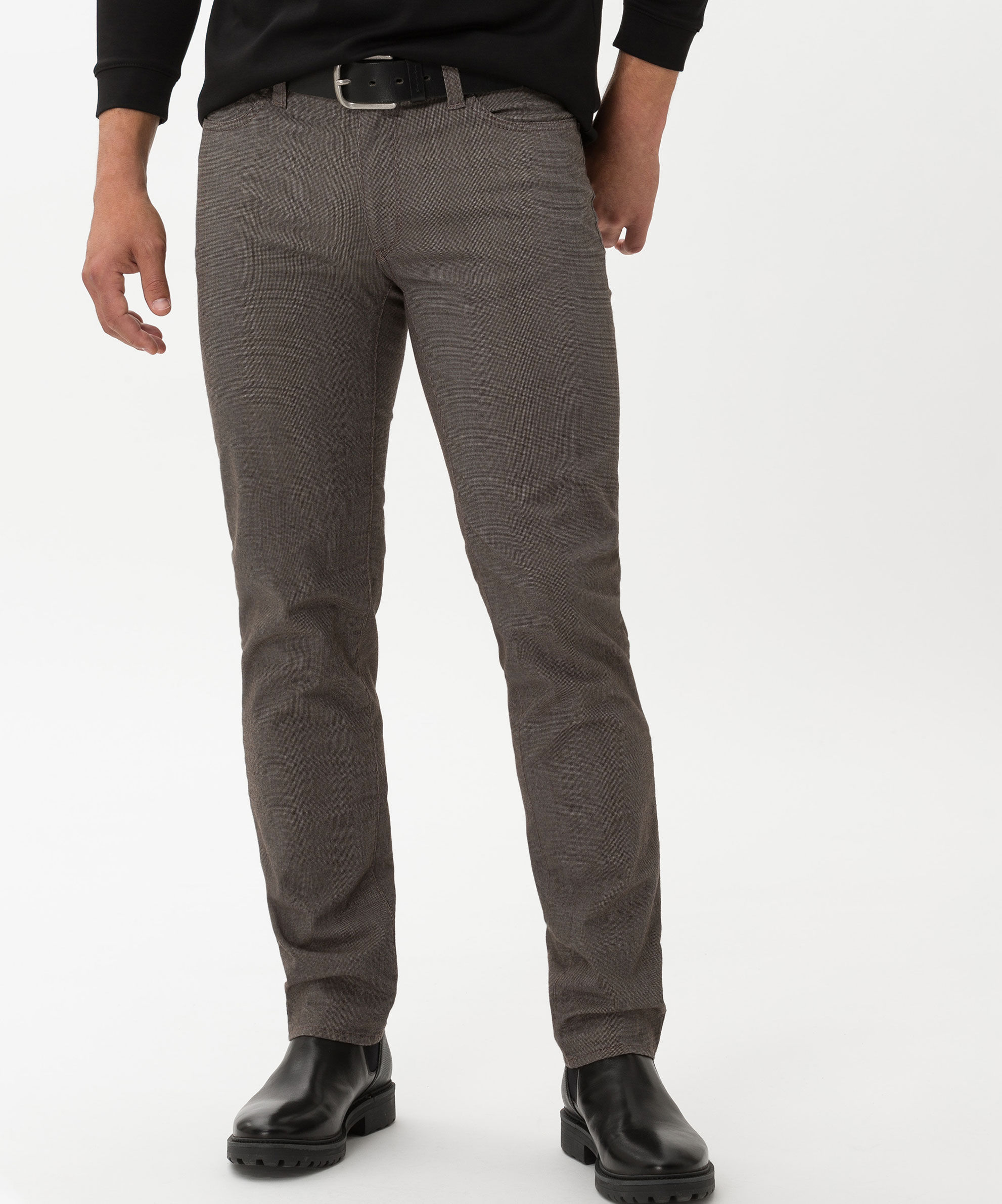 BRAX_221_56_853204_7864520_4