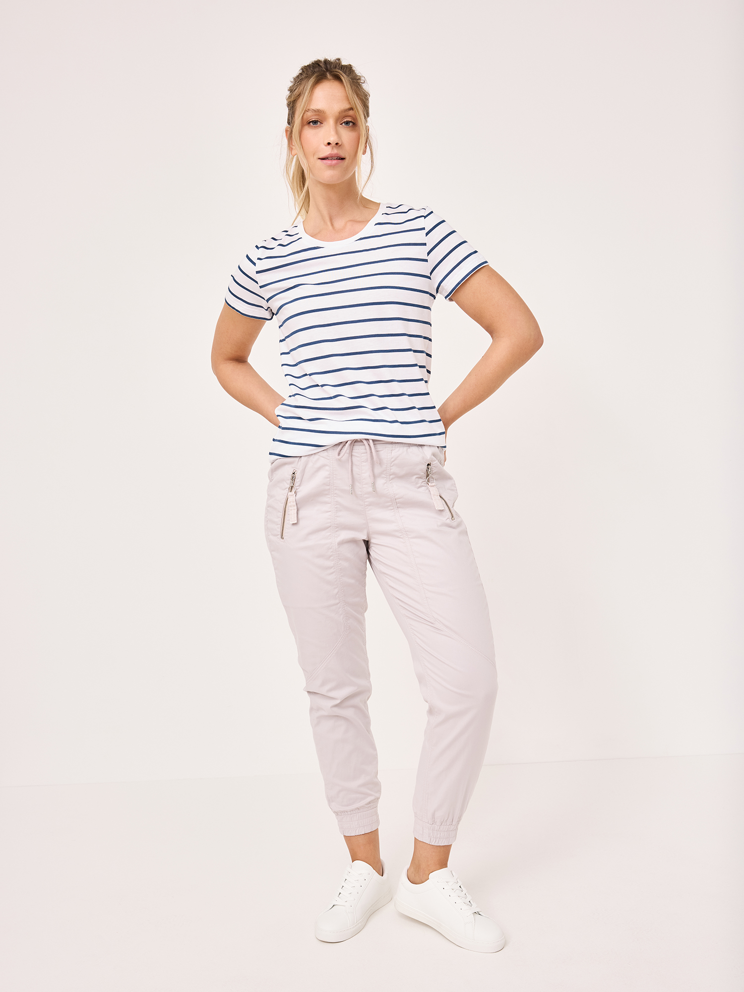 360227501000-0800_3_damen-rundhals-tshirt-paddocks-jpg