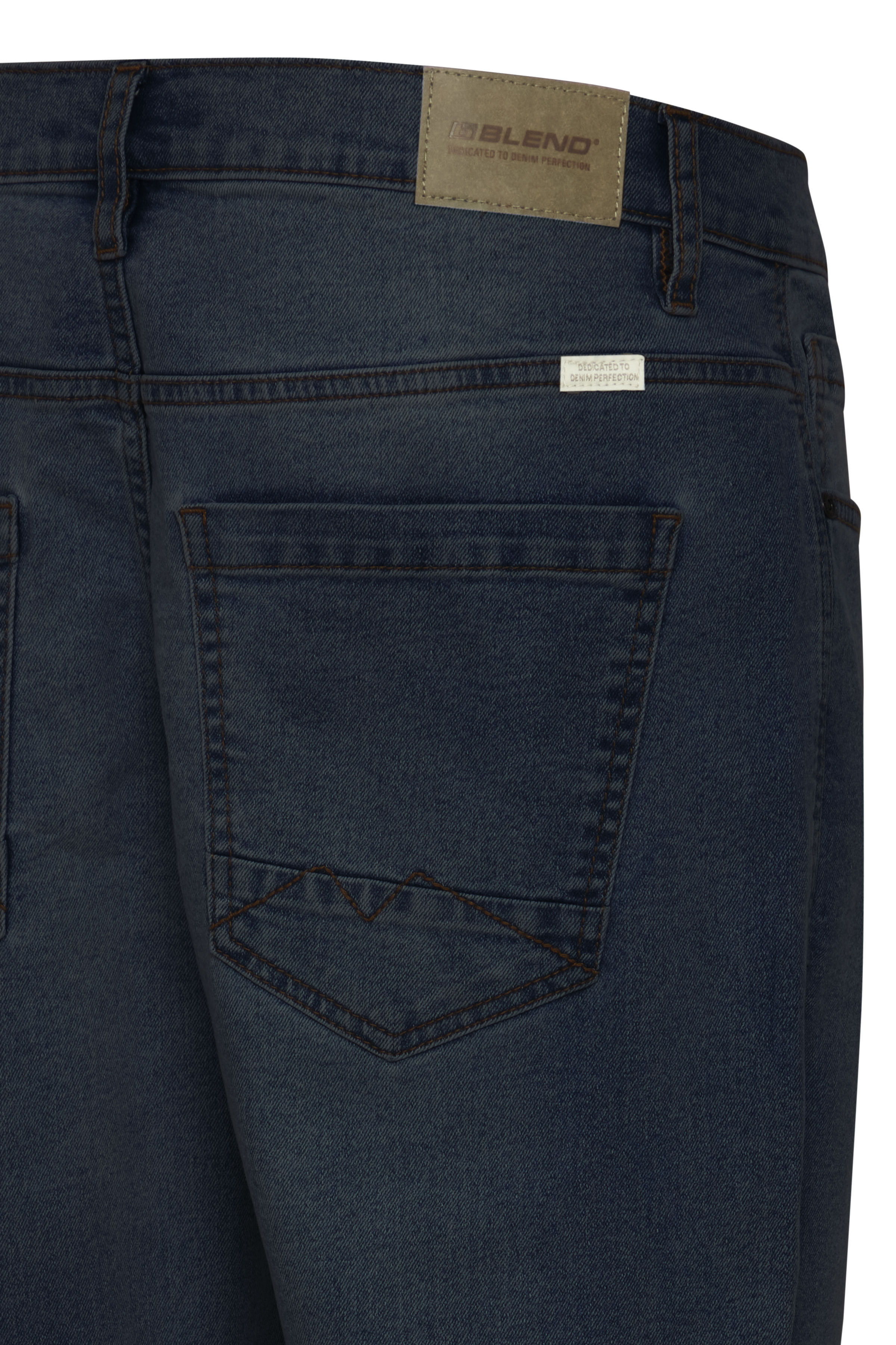 20717112_203280_300-jpg