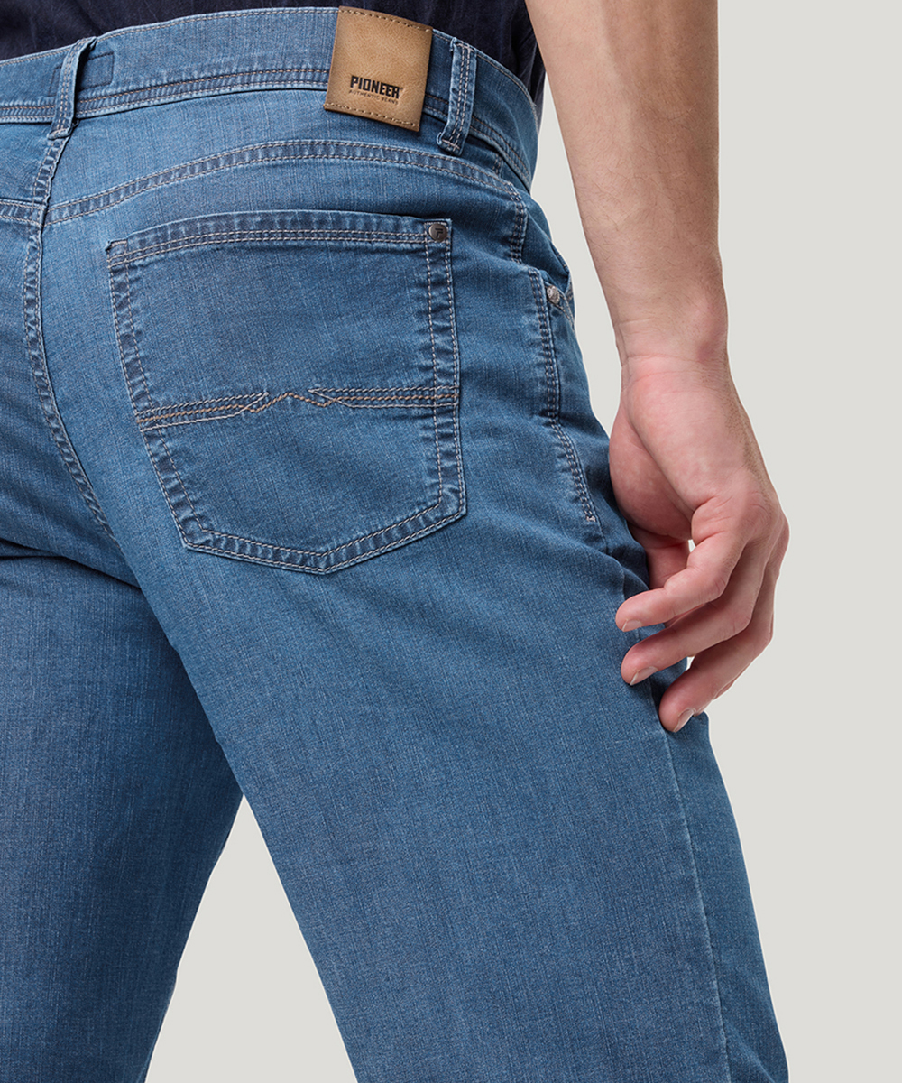 PIONEER_FruhjahrSommer-2025_6841_P0-130317520-6841_6-jpg