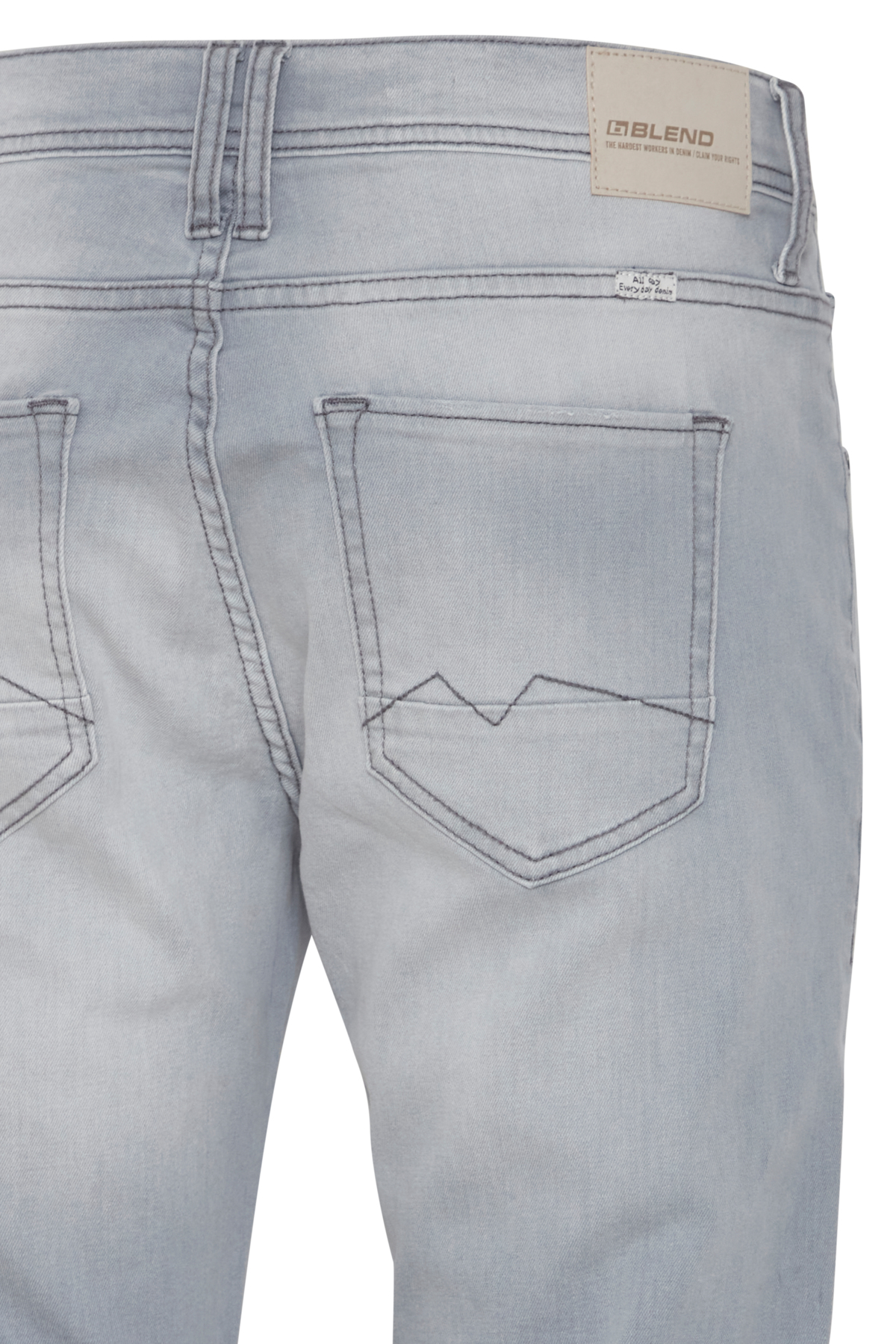 20713303_201730_300-jpg