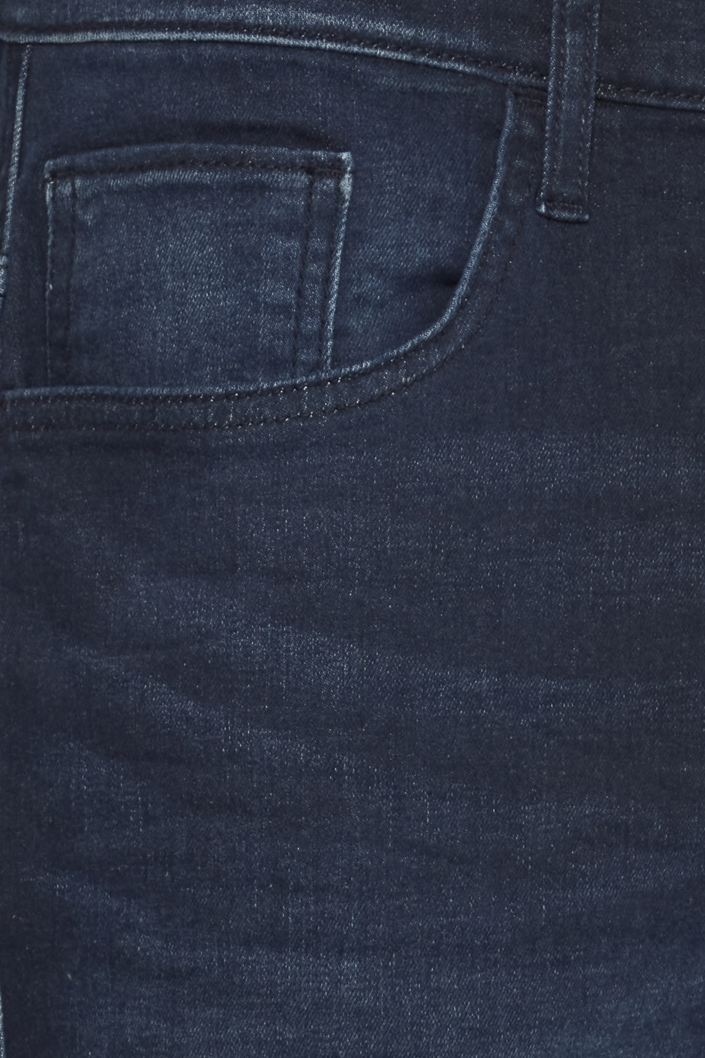 20714207_200292_300-jpg