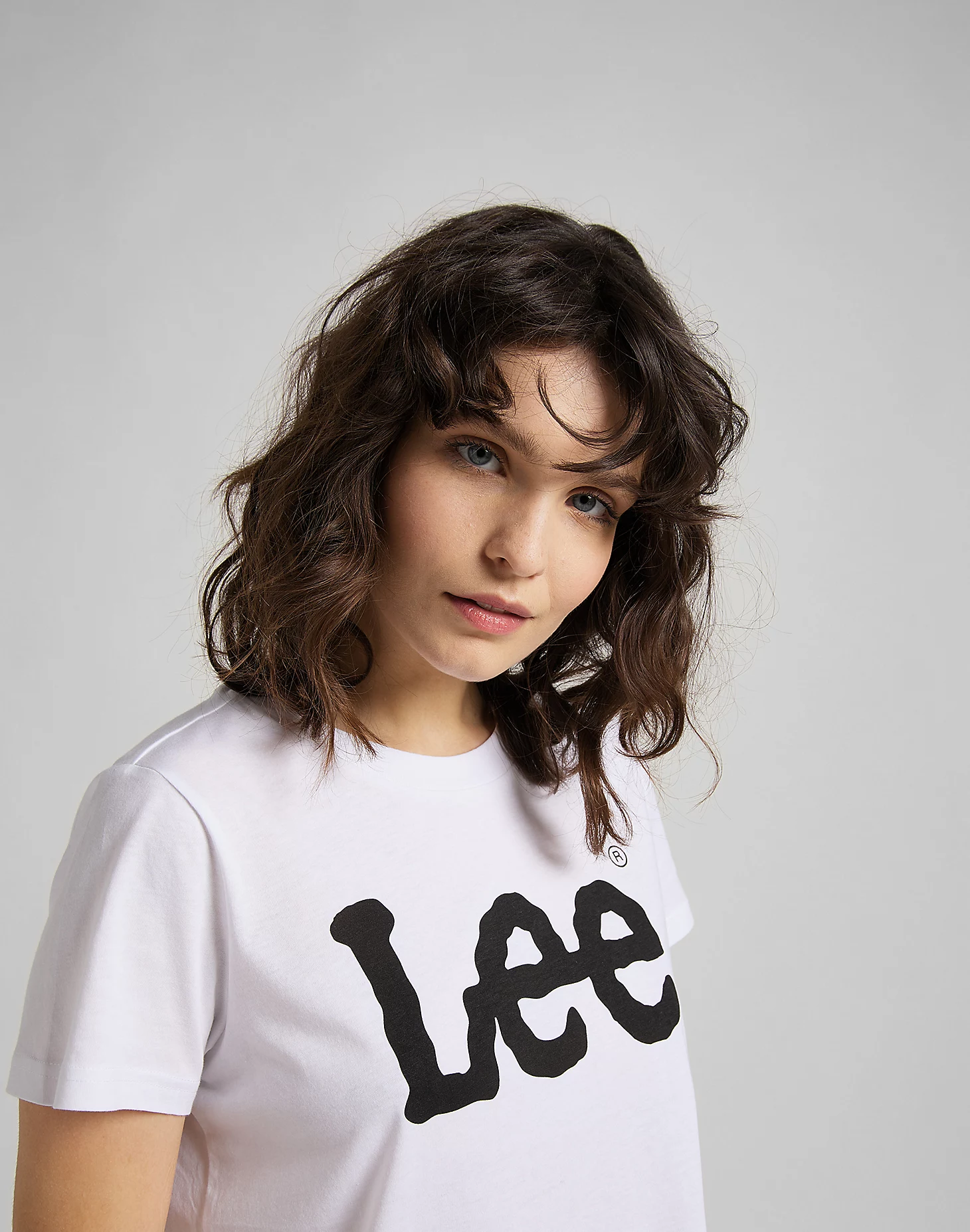 LEEwhiteteeWOMEN5-webp