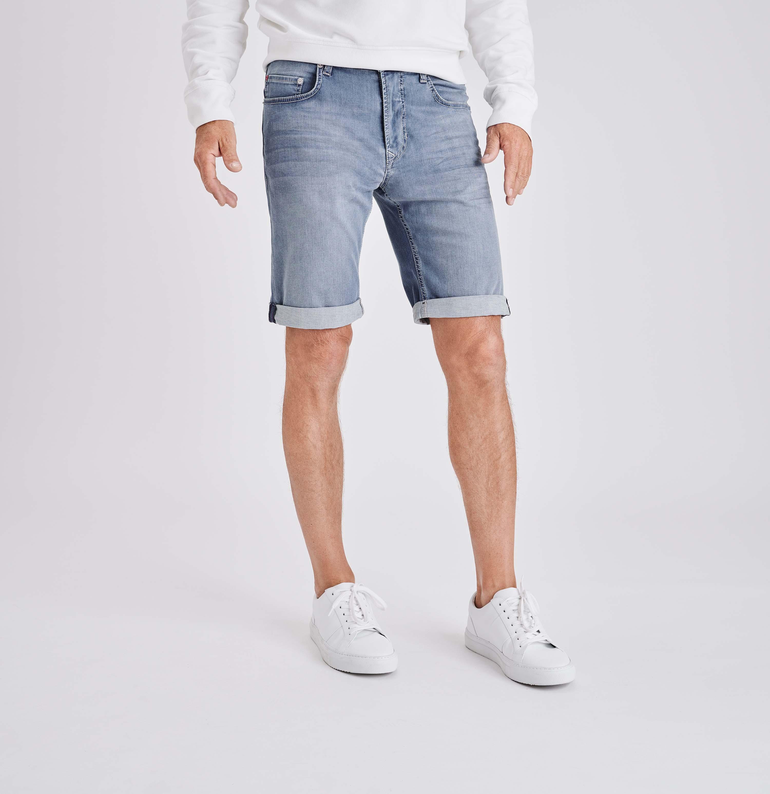 kol_30_0560-40-1792_h227_07 MAC ARNE BERMUDA light summer used 0560-40-1792 H227