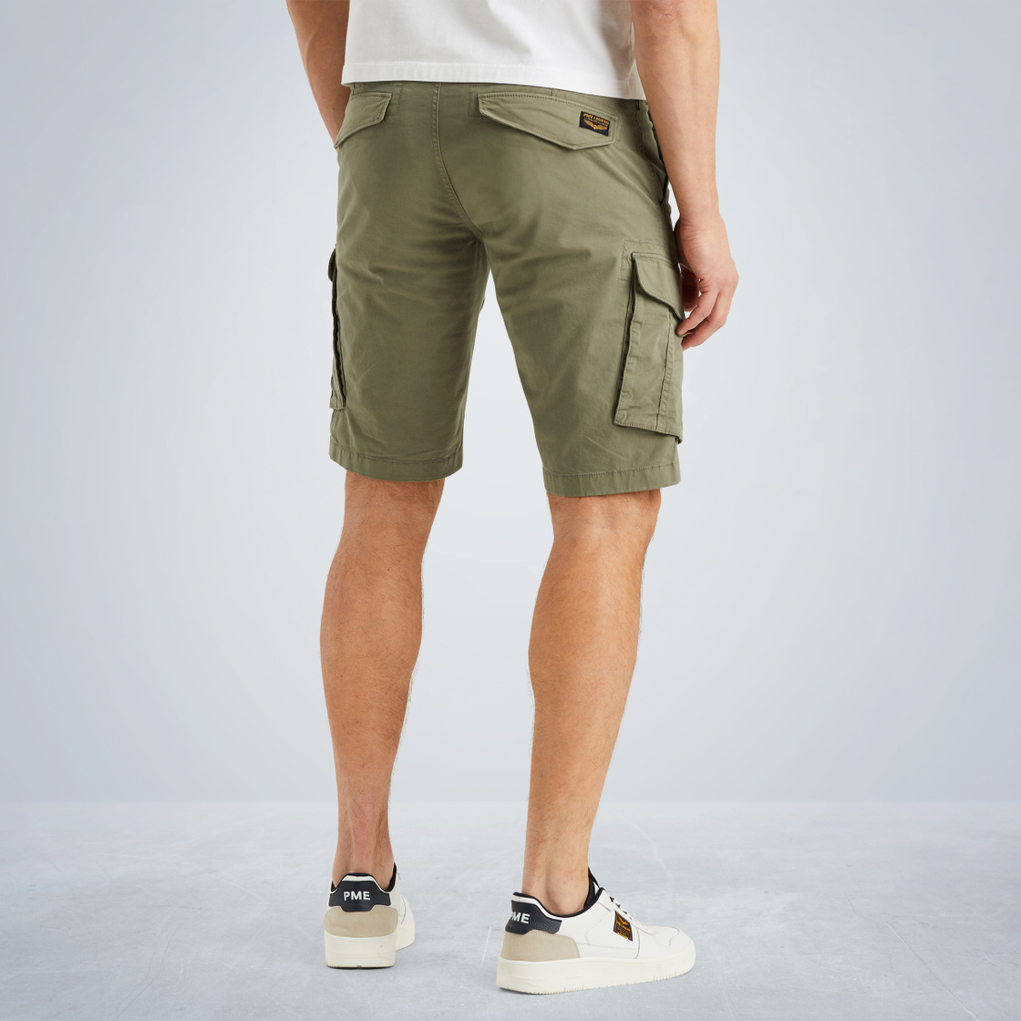 PSH2504661-6149_model_3-jpg