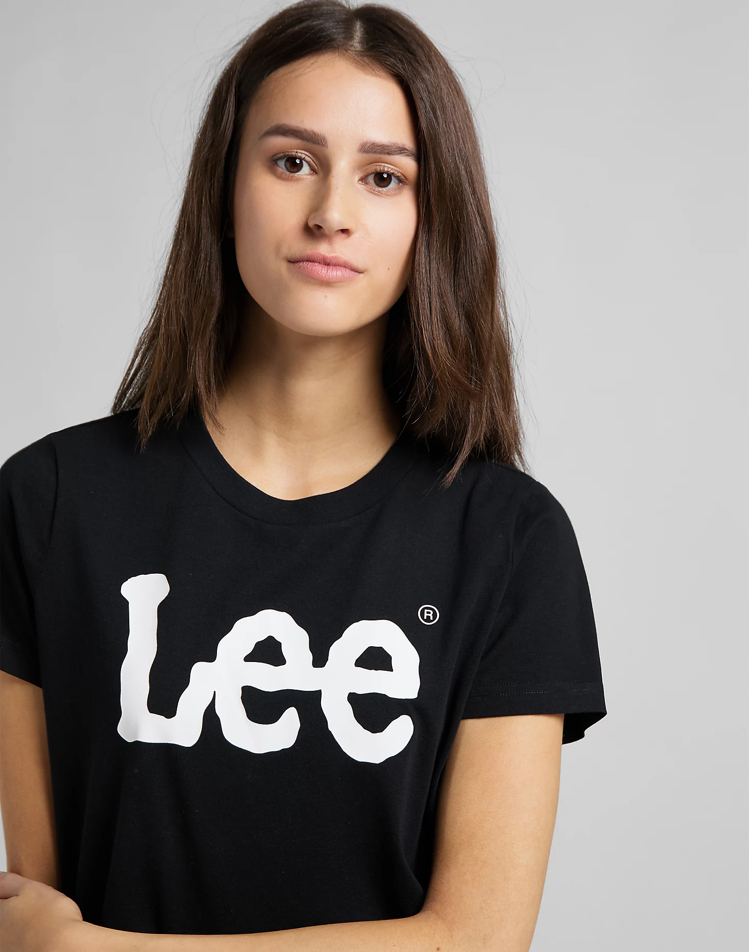 LEEblackteeWOMEN6-webp