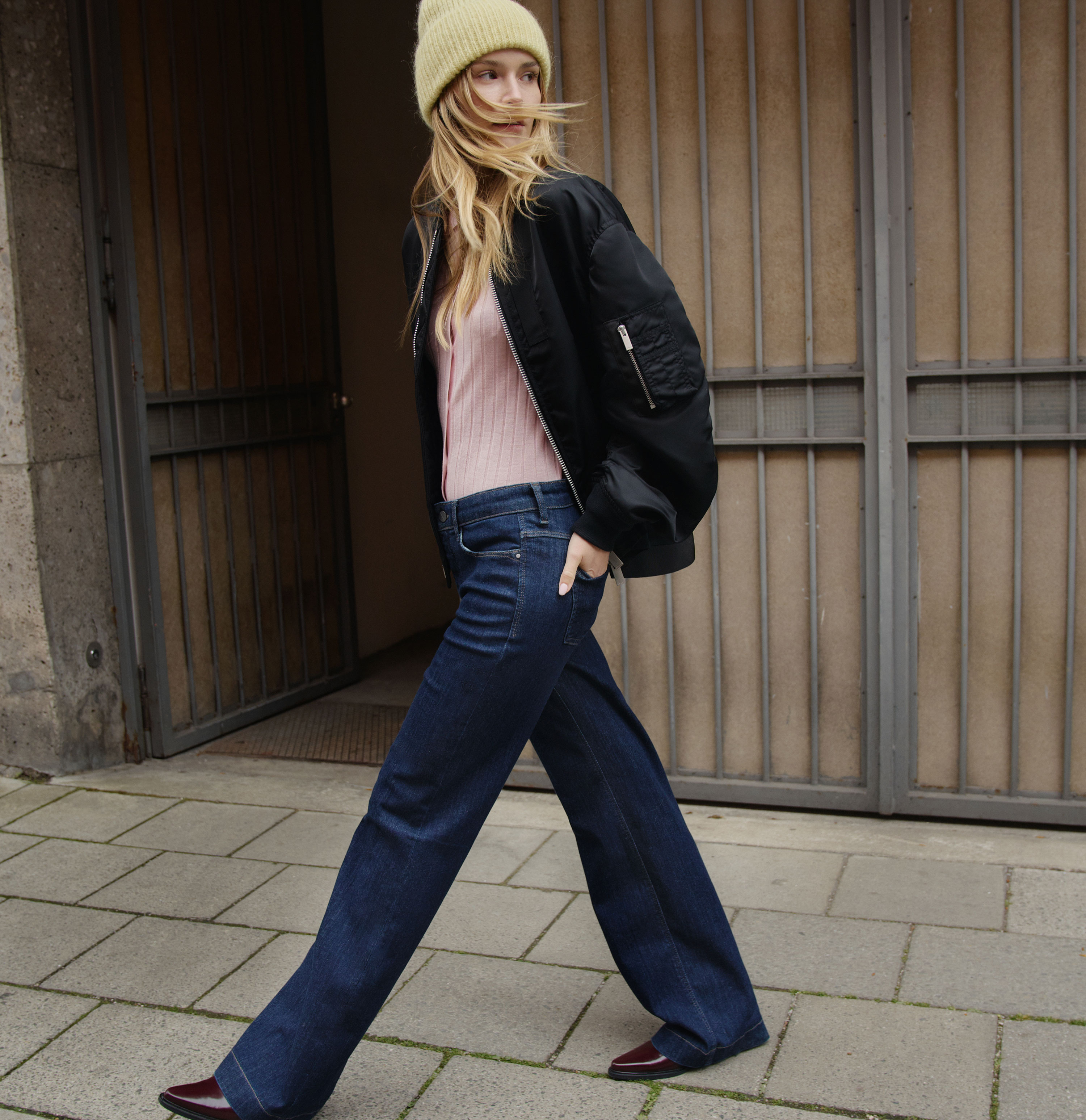 MAC_Early-Autumn-2025_D912_5429-90-0358L-D912_12-jpg