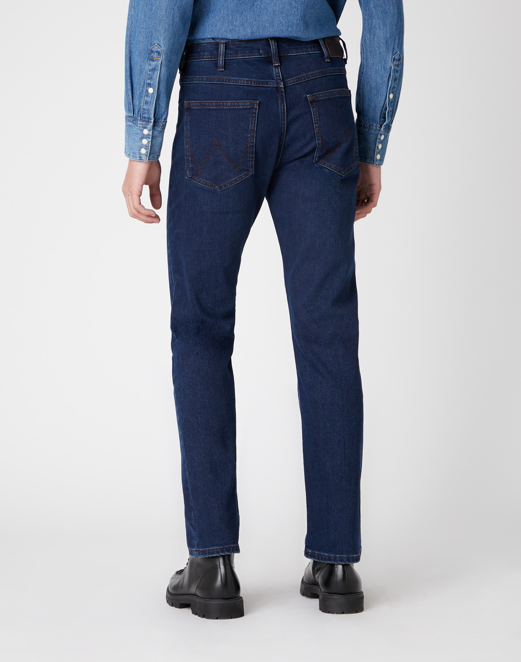 wrangler-arizona-dark-fuzz-brushed-w12oz123b-wr-w12oz123bHC48hEeQQ6jJC