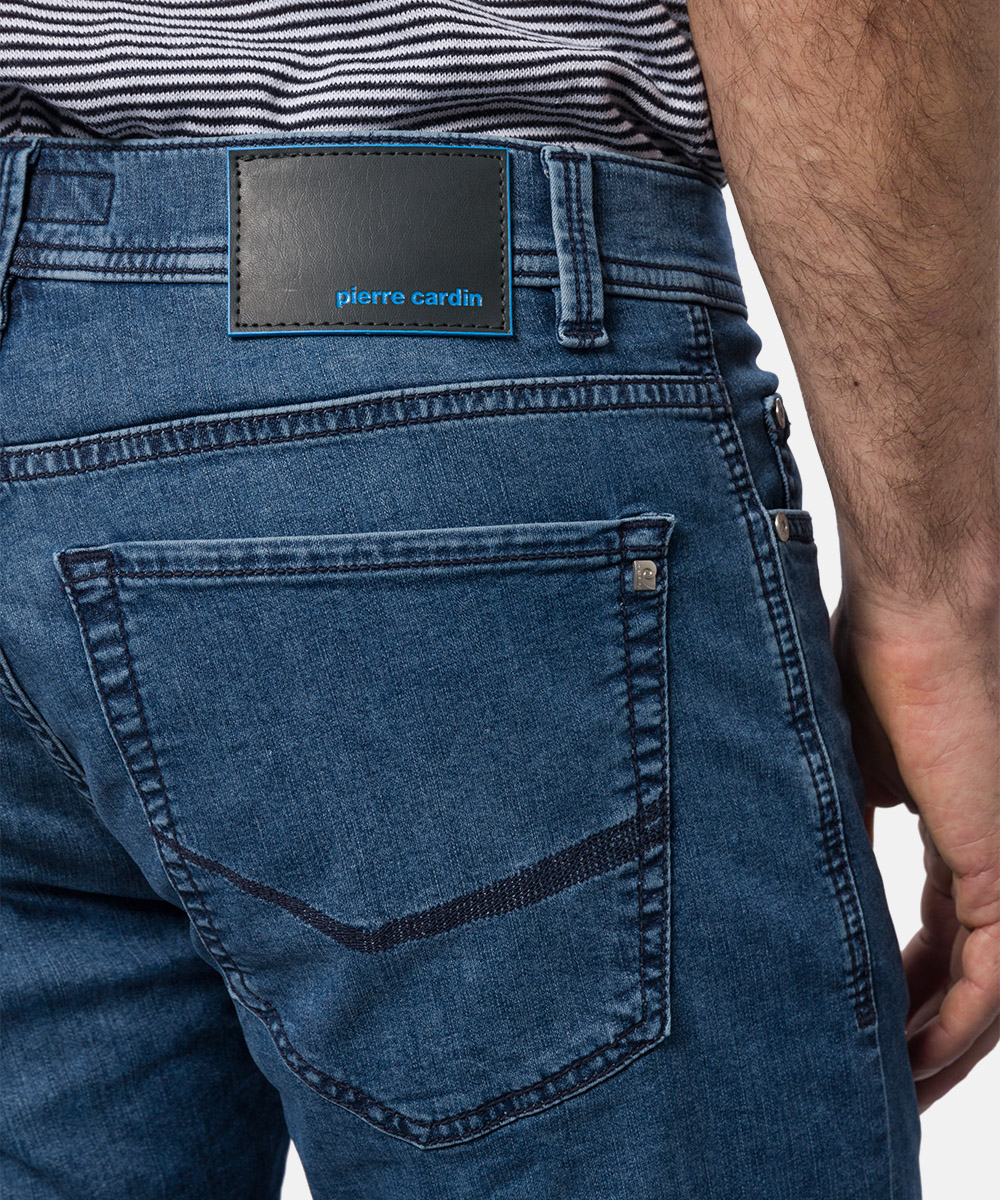 Pierre-Cardi_FruhjahrSommer-2022_6828_C7-34520-8032-6828_4