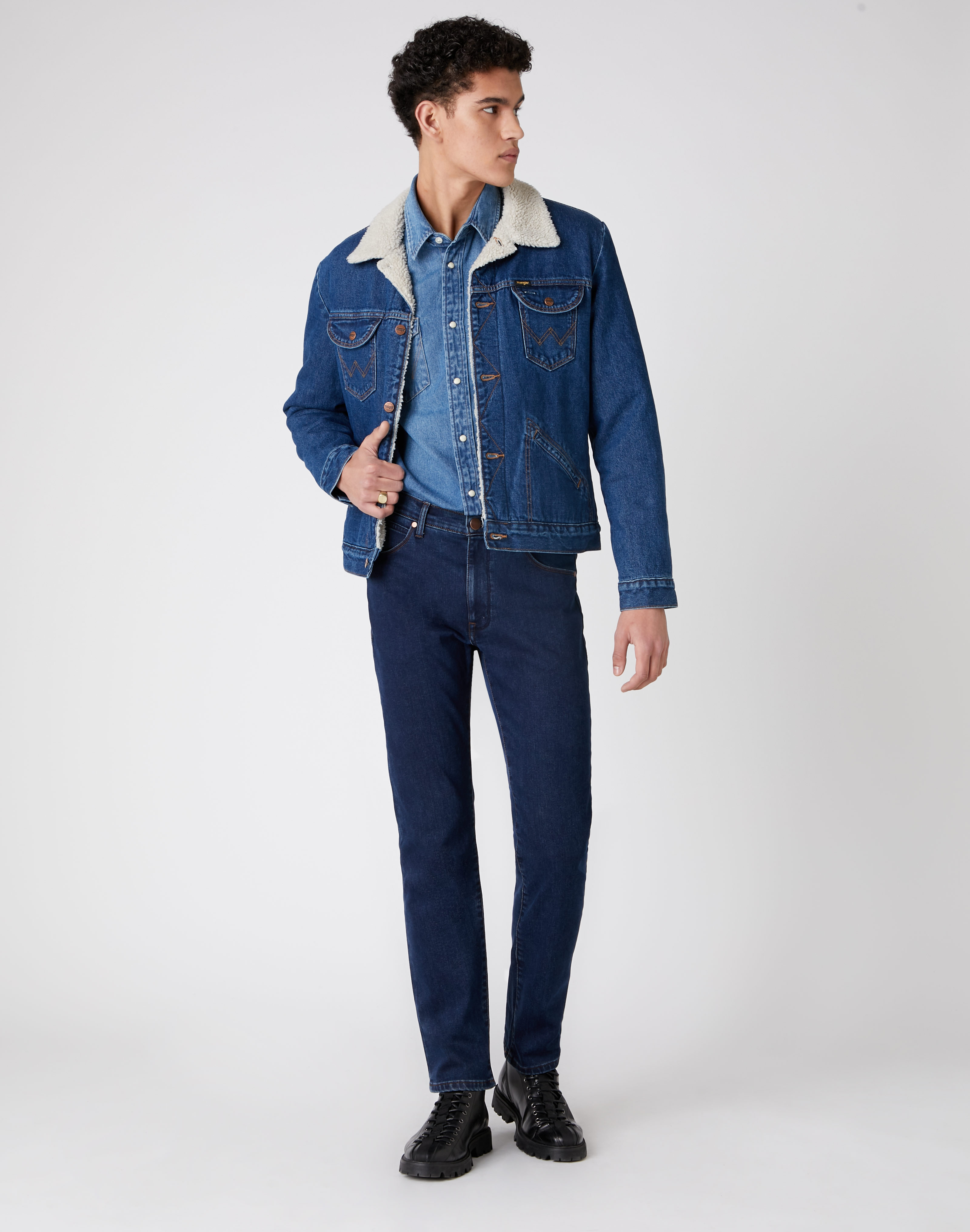 wrangler-arizona-dark-fuzz-brushed-w12oz123b-wr-w12oz123bUEwpGgKqGzPut