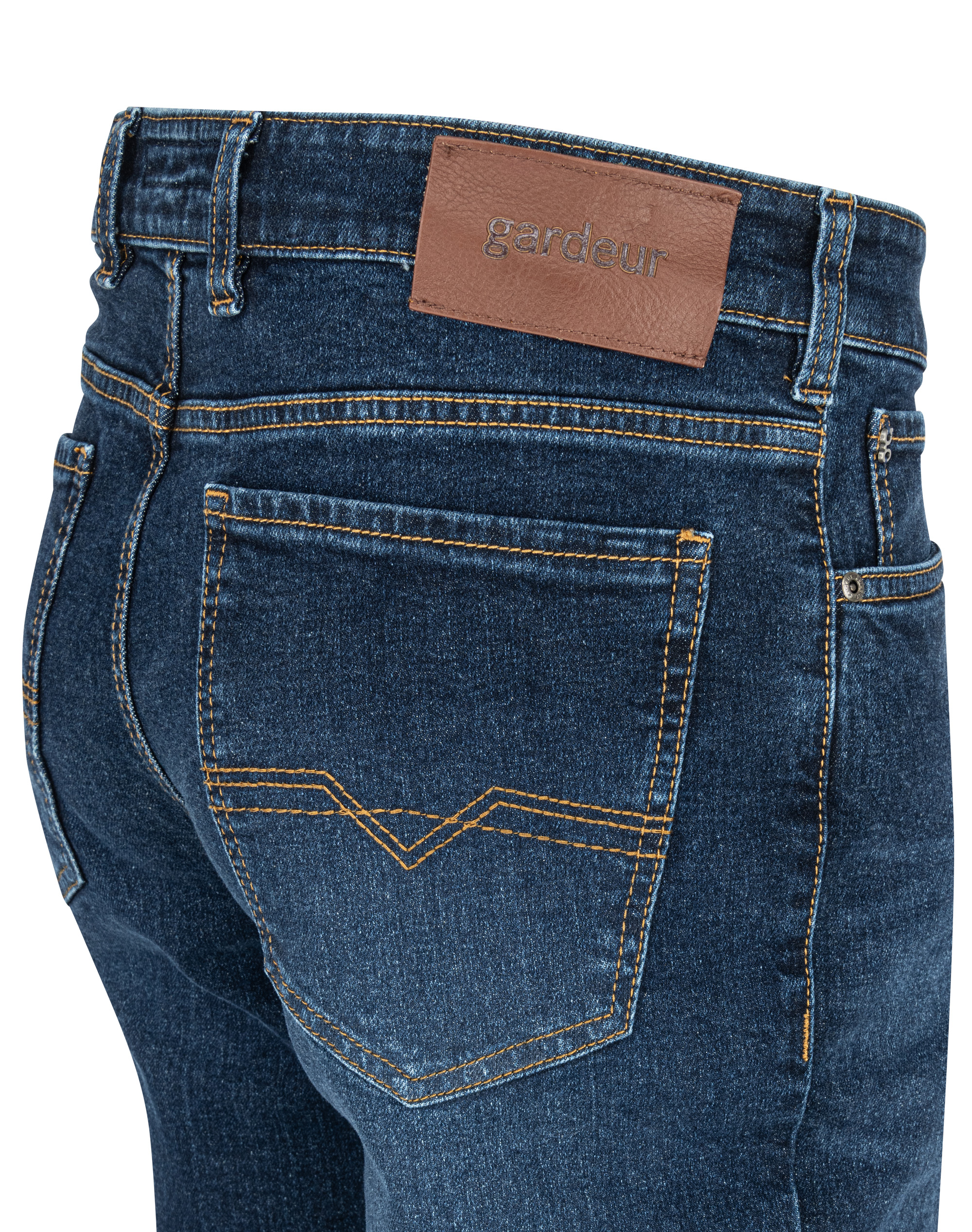 4036458868189_030-jpg