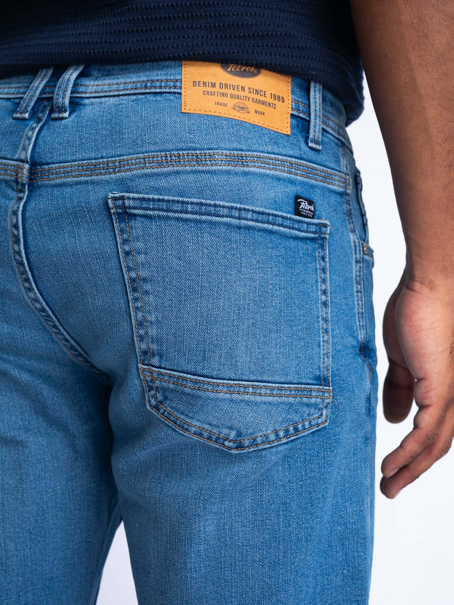 Petrol-Indus_NOOS-NOOS_5701_STARLING_6-jpg