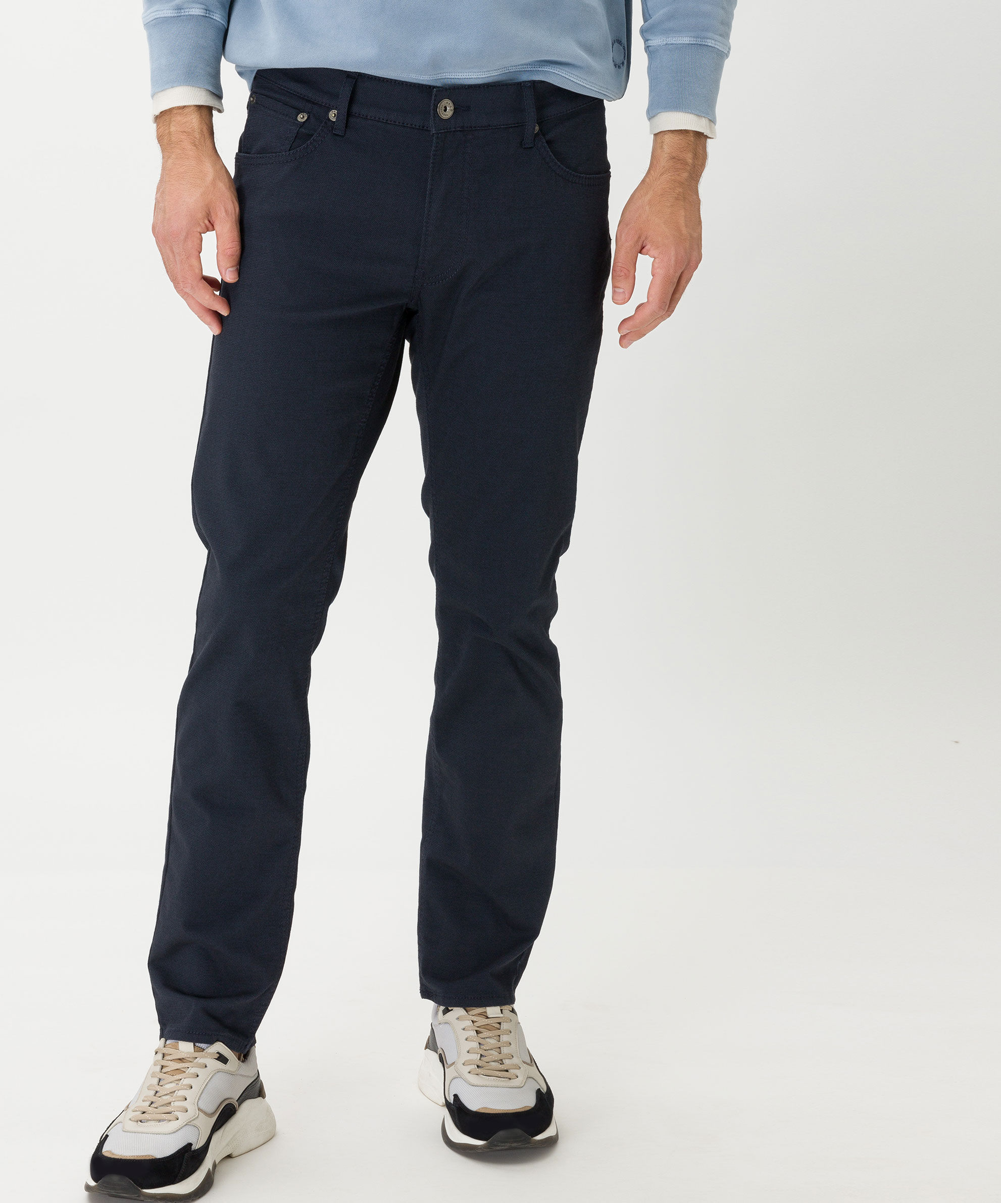 BRAX_222_23_813707_7863020_4