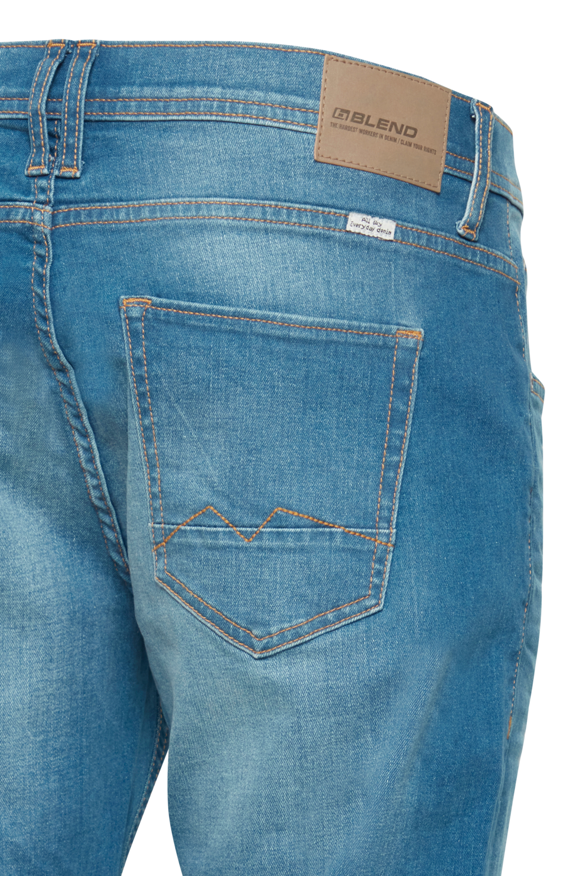 20713302_202769_300-jpg