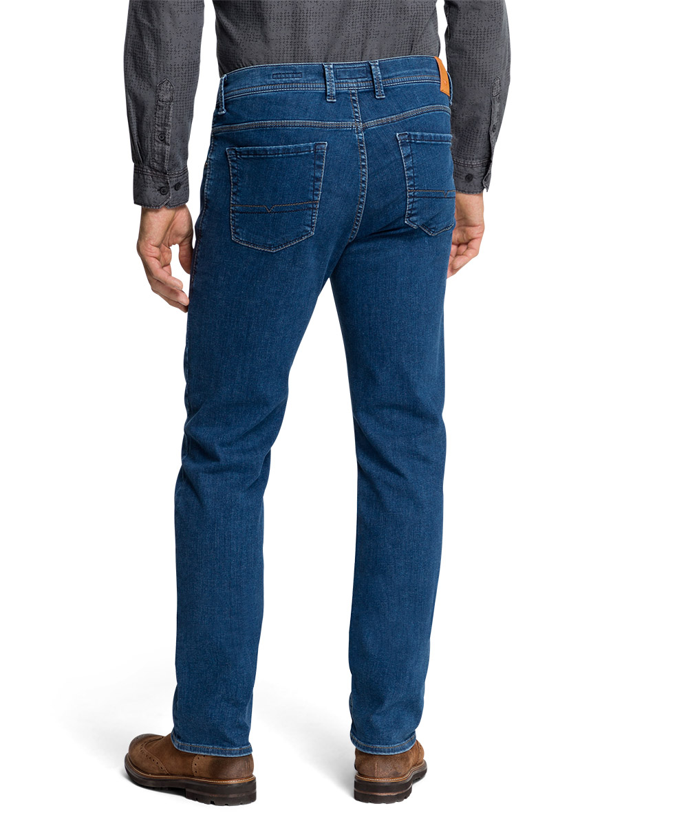 PIONEER_NOS-HerbstWinter-2021_6821_P01601000006588-6821_4