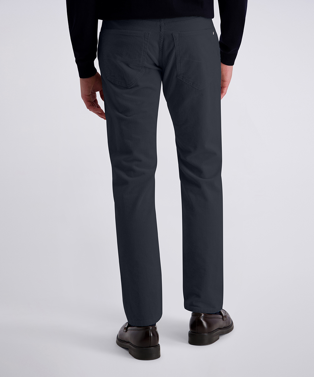 PIERRE-CARDI_HerbstWinter-2025_6325_C3-309403008_6325_2-jpg