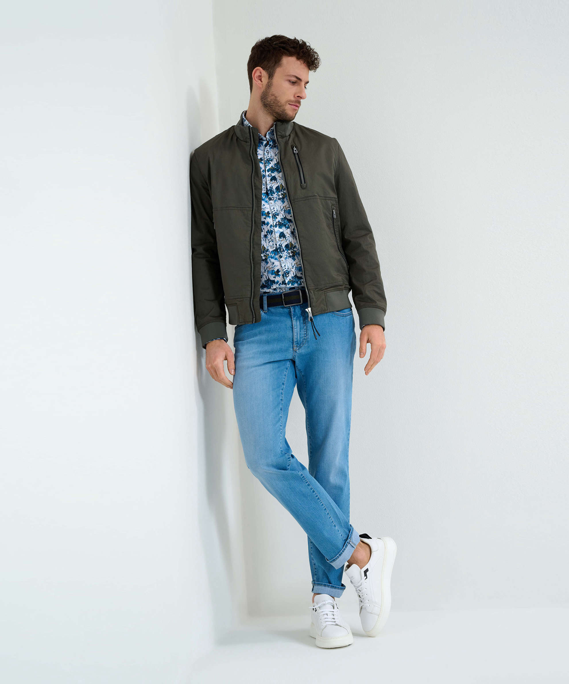 BRAX_124_28_810078_7960720_3-jpg