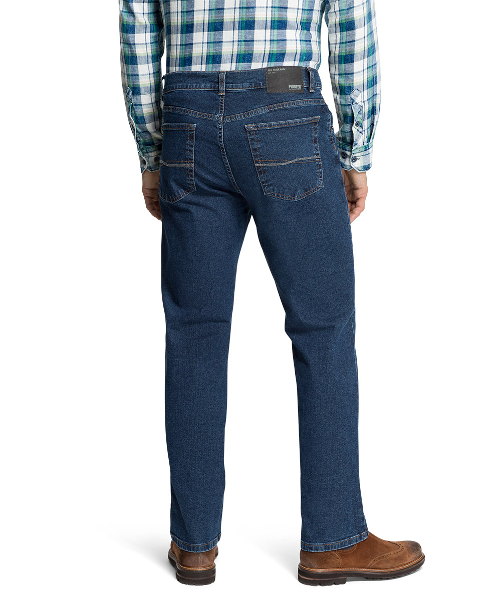 PIONEER_HerbstWinter-2021_6811_P01144100006388-6811_4